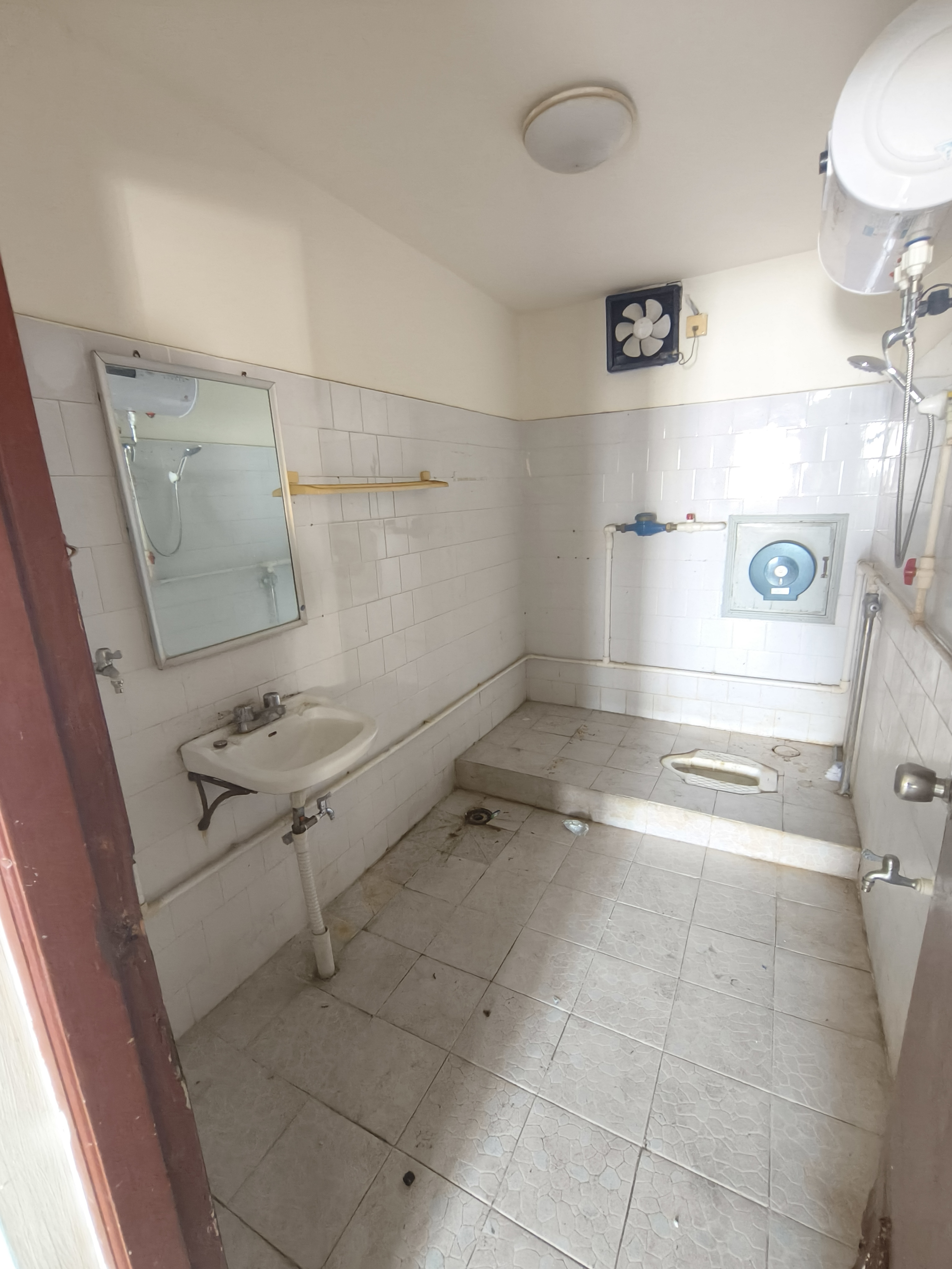 中盐大厦 3室2厅2卫 3000.0元/月 中盐大厦 3室2厅2卫 3000.0元/月室内图