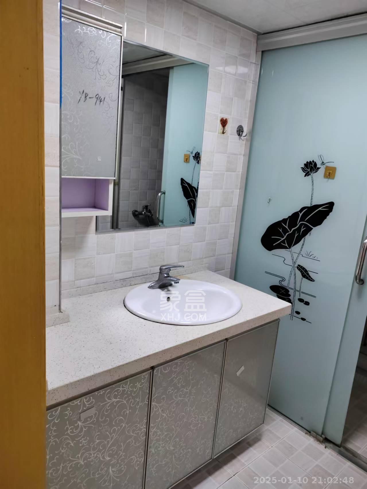 和沁园  3室1厅2卫    2500.0元/月 和沁园  3室1厅2卫    2500.0元/月室内图