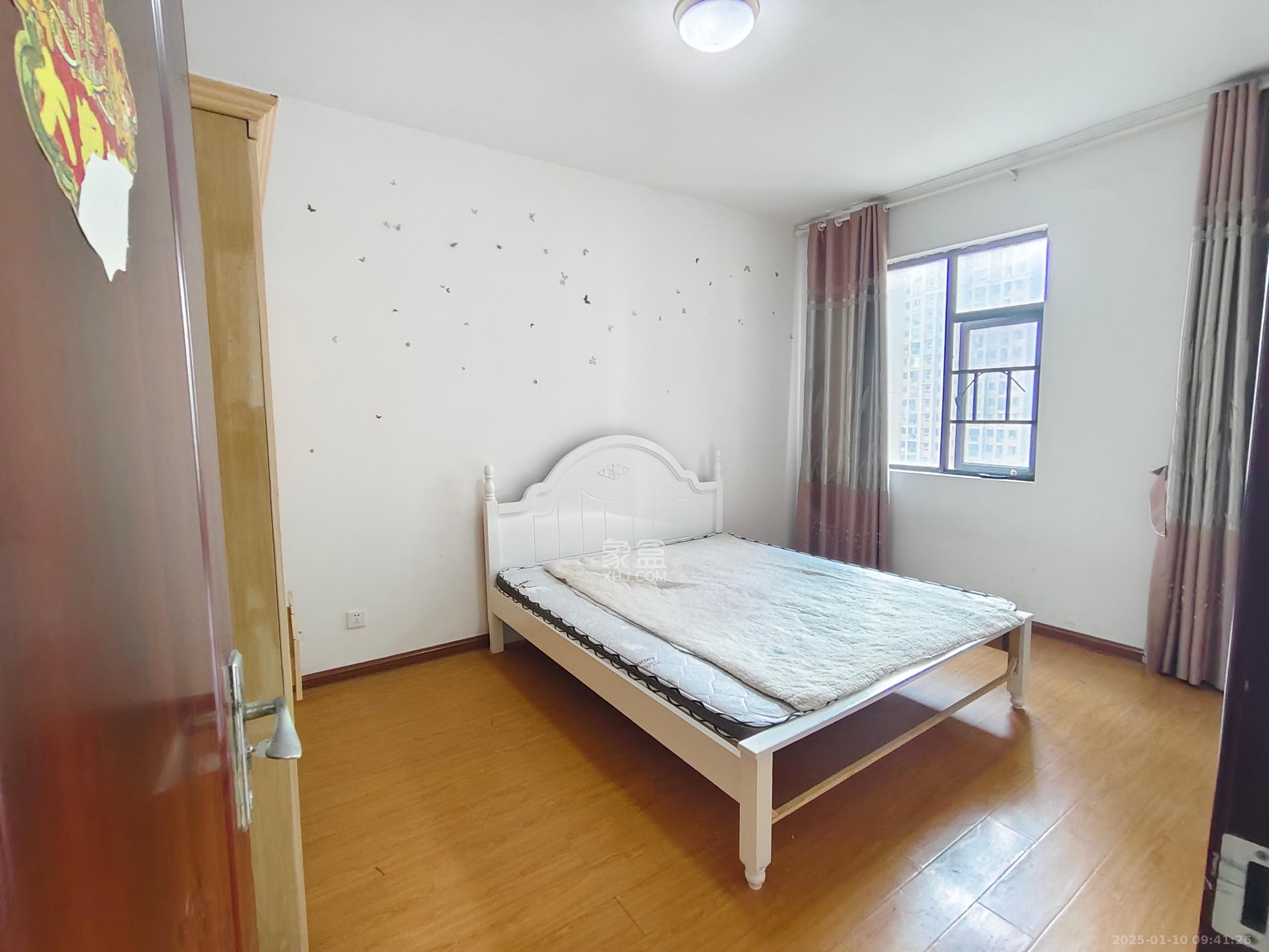 阳光丽城一期 3室2厅1卫 2500.0元/月 阳光丽城一期 3室2厅1卫 2500.0元/月室内图