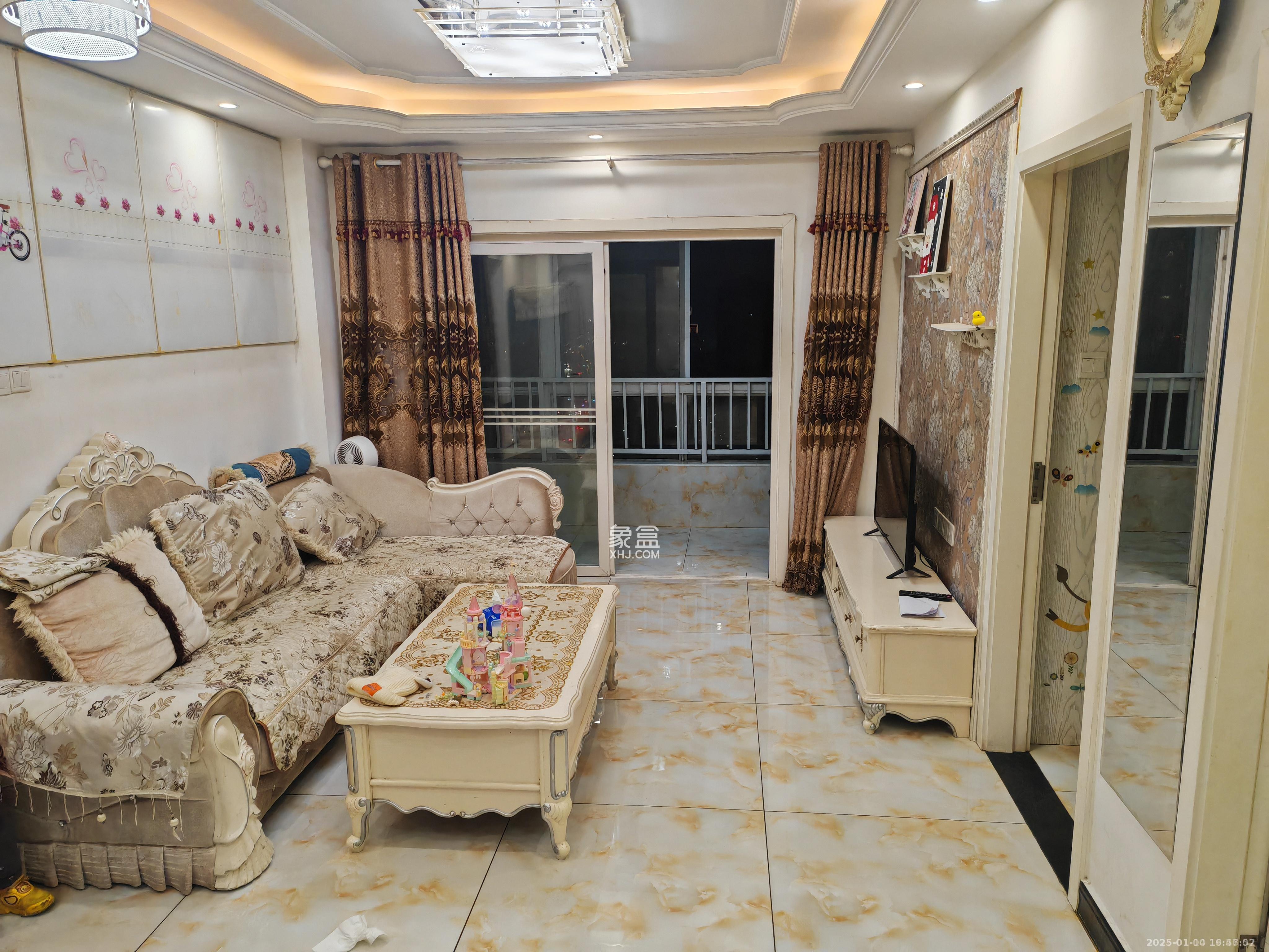 先锋东外滩  2室2厅2卫    2200.0元/月 先锋东外滩  2室2厅2卫    2200.0元/月室内图