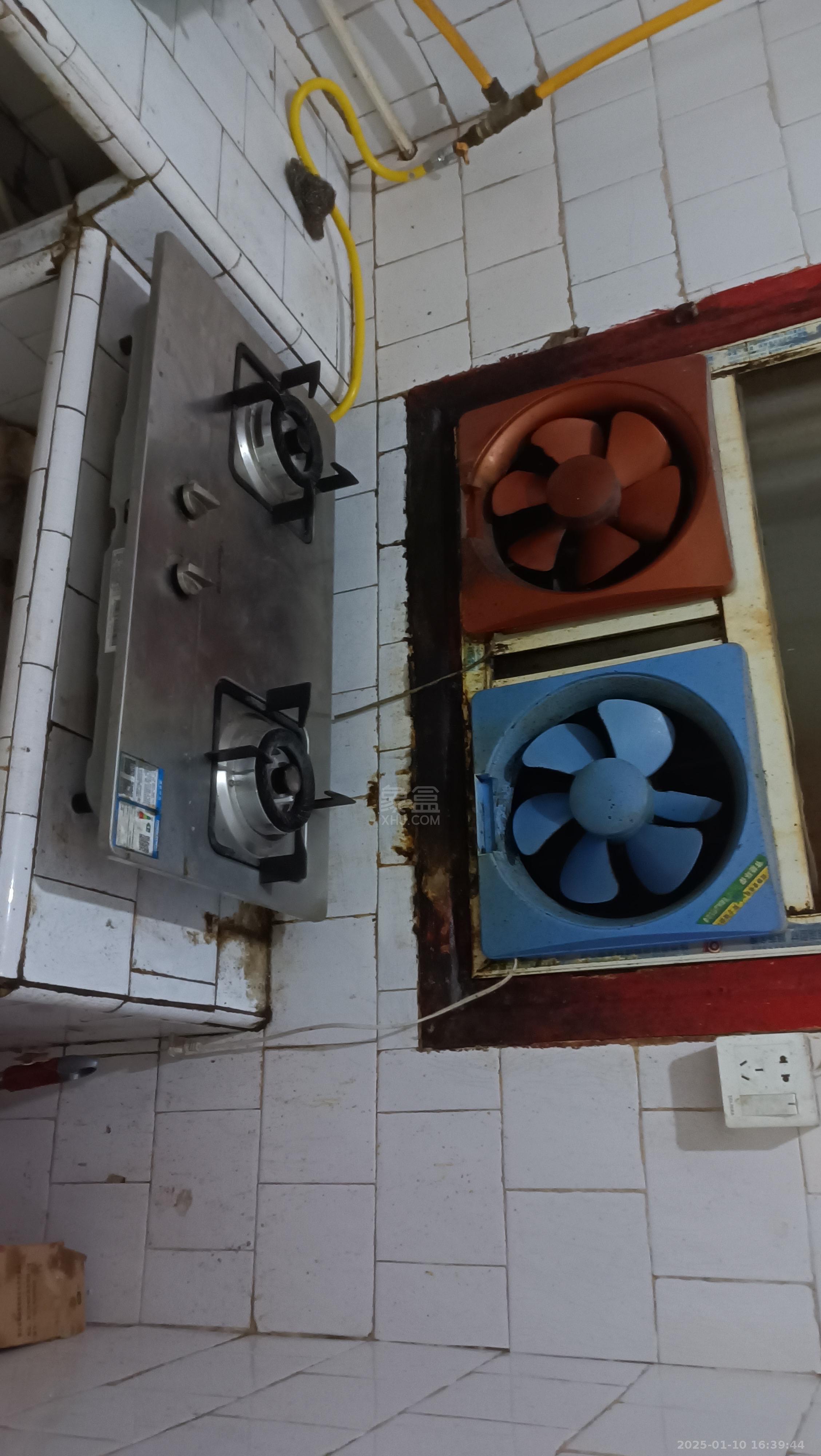 桥头社区  2室1厅1卫    800.0元/月 桥头社区  2室1厅1卫    800.0元/月室内图