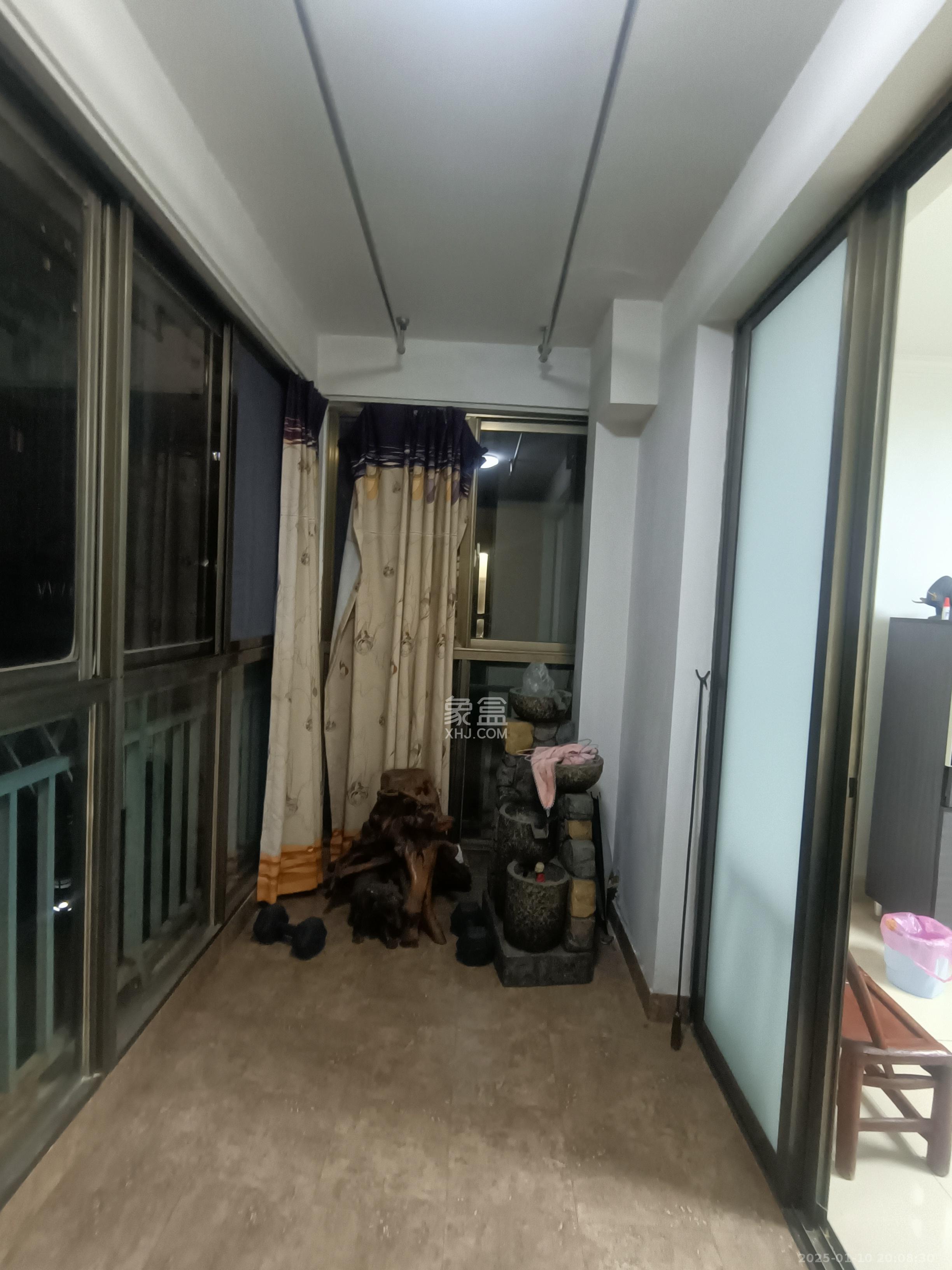 锦湘国际星城二期(锦雅苑) 3室2厅2卫 2600.0元/月 锦湘国际星城二期(锦雅苑) 3室2厅2卫 2600.0元/月室内图