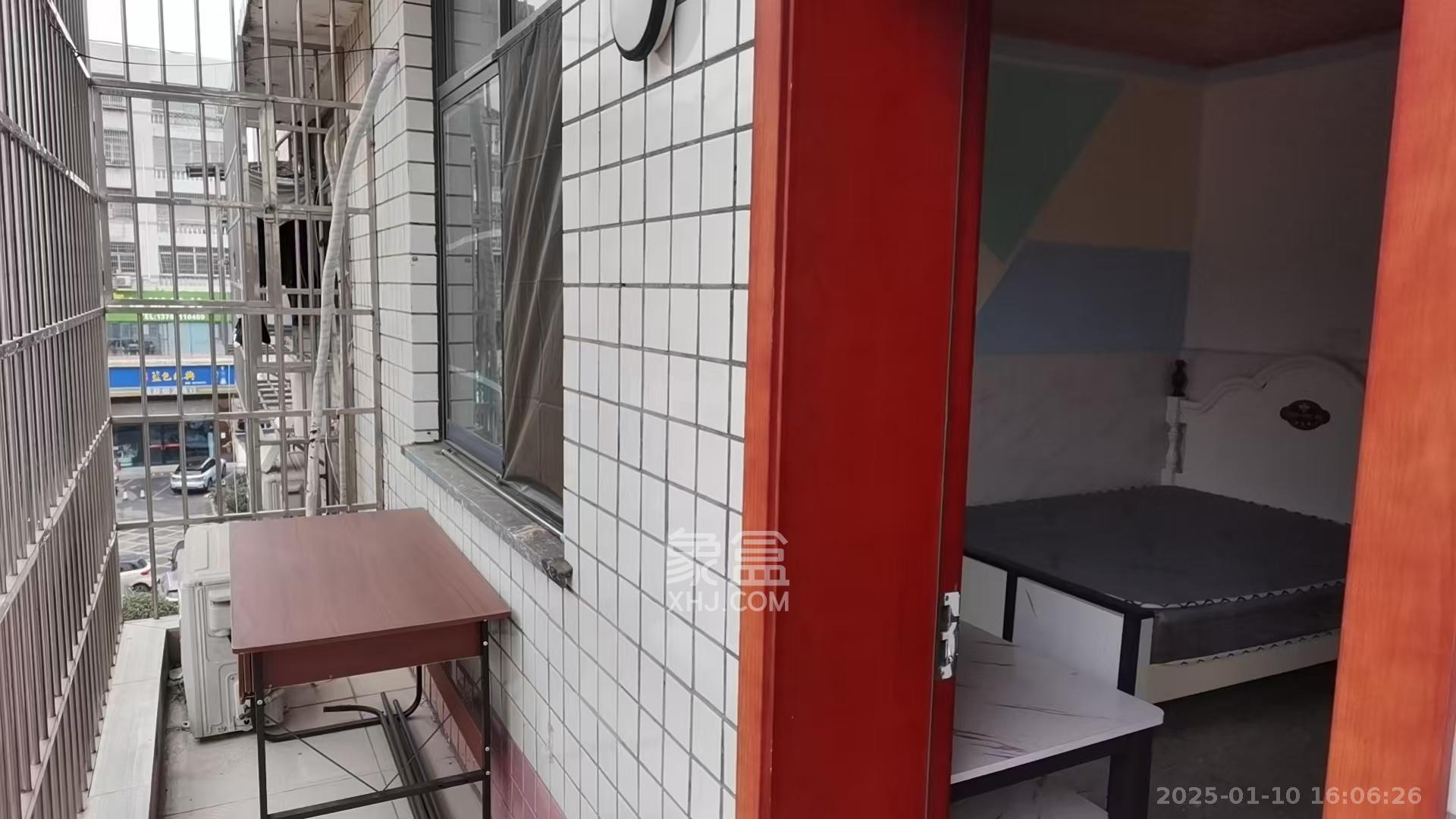 众鑫建材市场(长沙县星沙镇皮具市场) 1室1厅1卫 1200.0元/月 众鑫建材市场(长沙县星沙镇皮具市场) 1室1厅1卫 1200.0元/月室内图