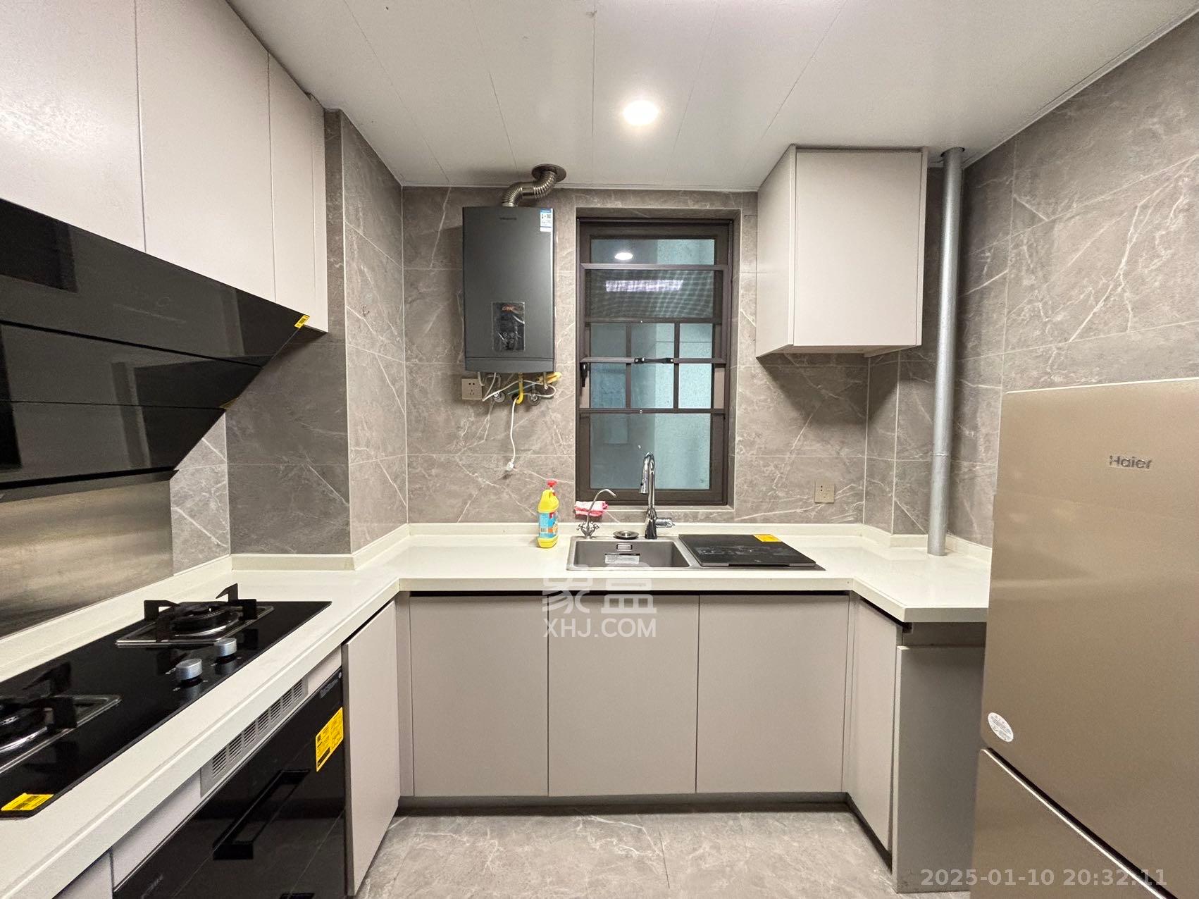 长沙溪山悦  3室2厅2卫    2500.0元/月 长沙溪山悦  3室2厅2卫    2500.0元/月室内图