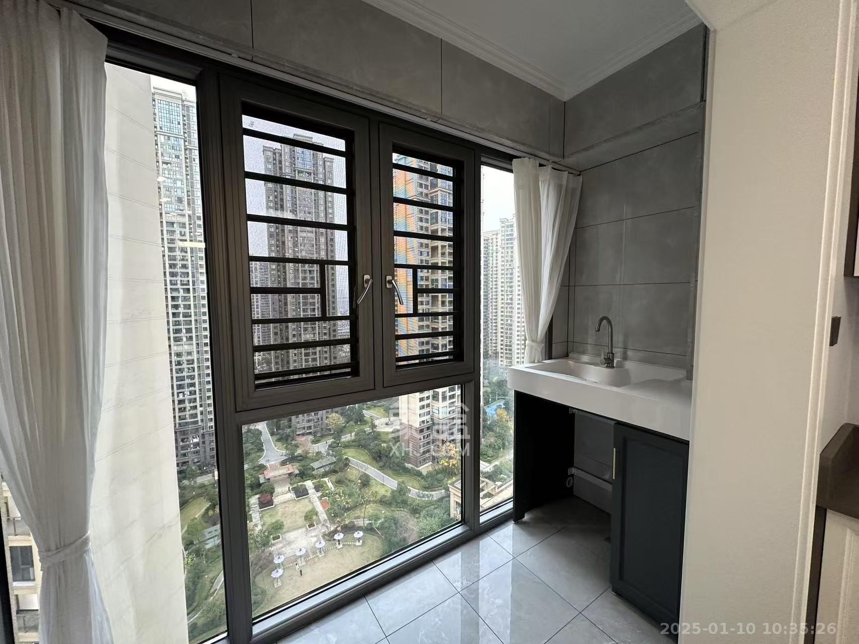 中建梅溪湖中心 4室2厅2卫 4900.0元/月 中建梅溪湖中心 4室2厅2卫 4900.0元/月室内图