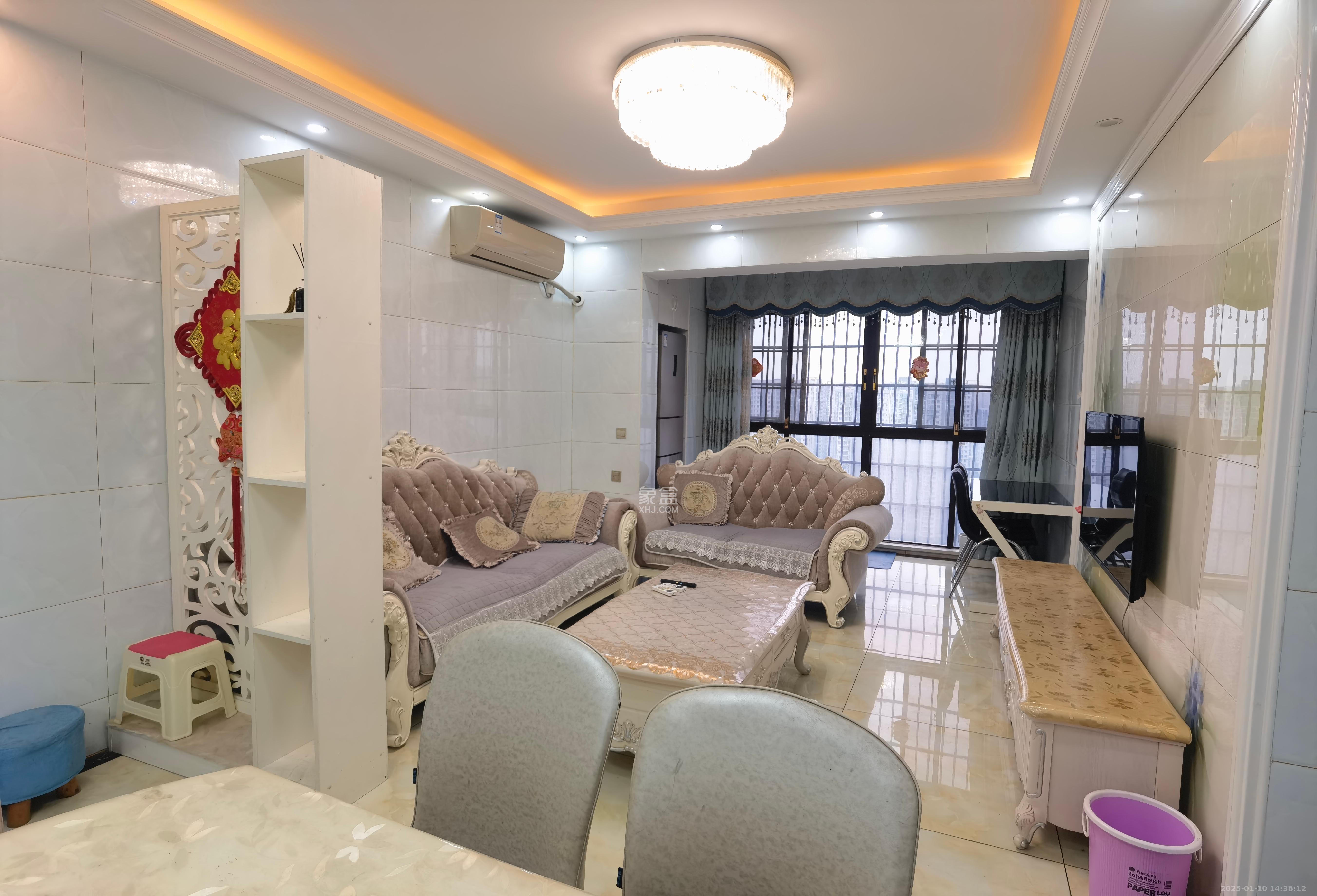 国泰九龙湾 3室2厅1卫 2100.0元/月 国泰九龙湾 3室2厅1卫 2100.0元/月室内图