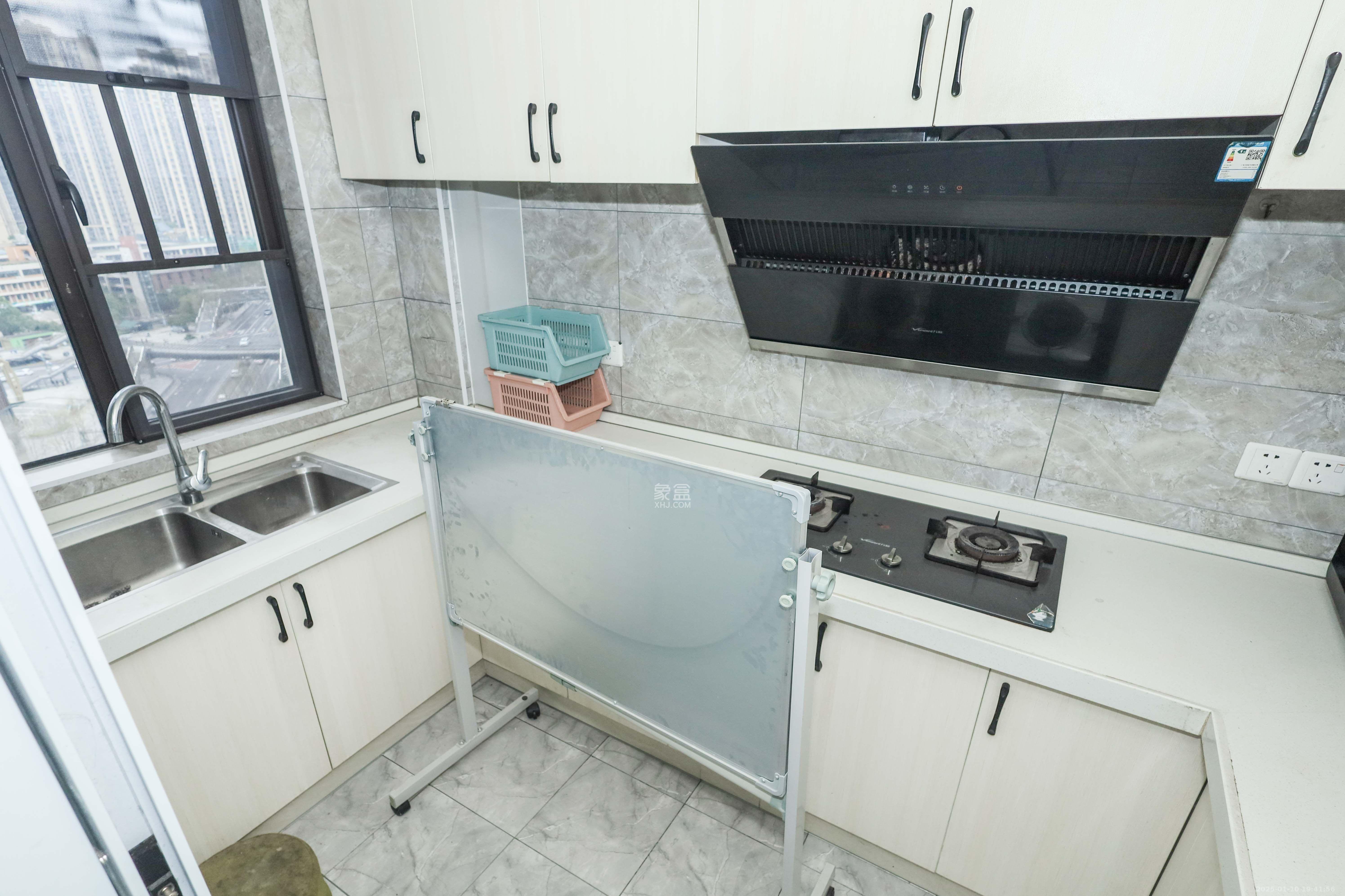 中国铁建梅溪青秀二期 4室2厅2卫 3000.0元/月 中国铁建梅溪青秀二期 4室2厅2卫 3000.0元/月室内图