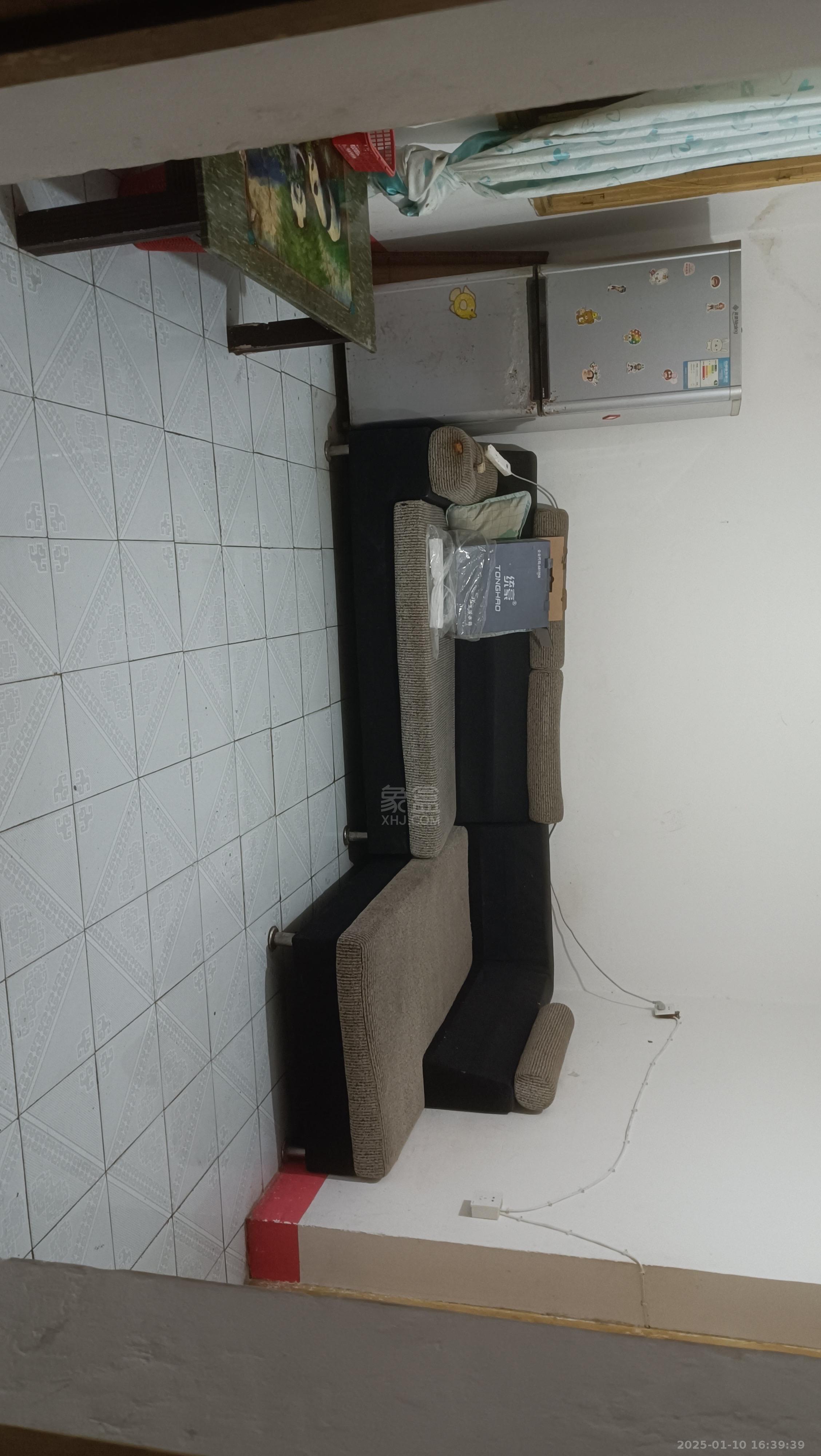 桥头社区  2室1厅1卫    800.0元/月 桥头社区  2室1厅1卫    800.0元/月室内图