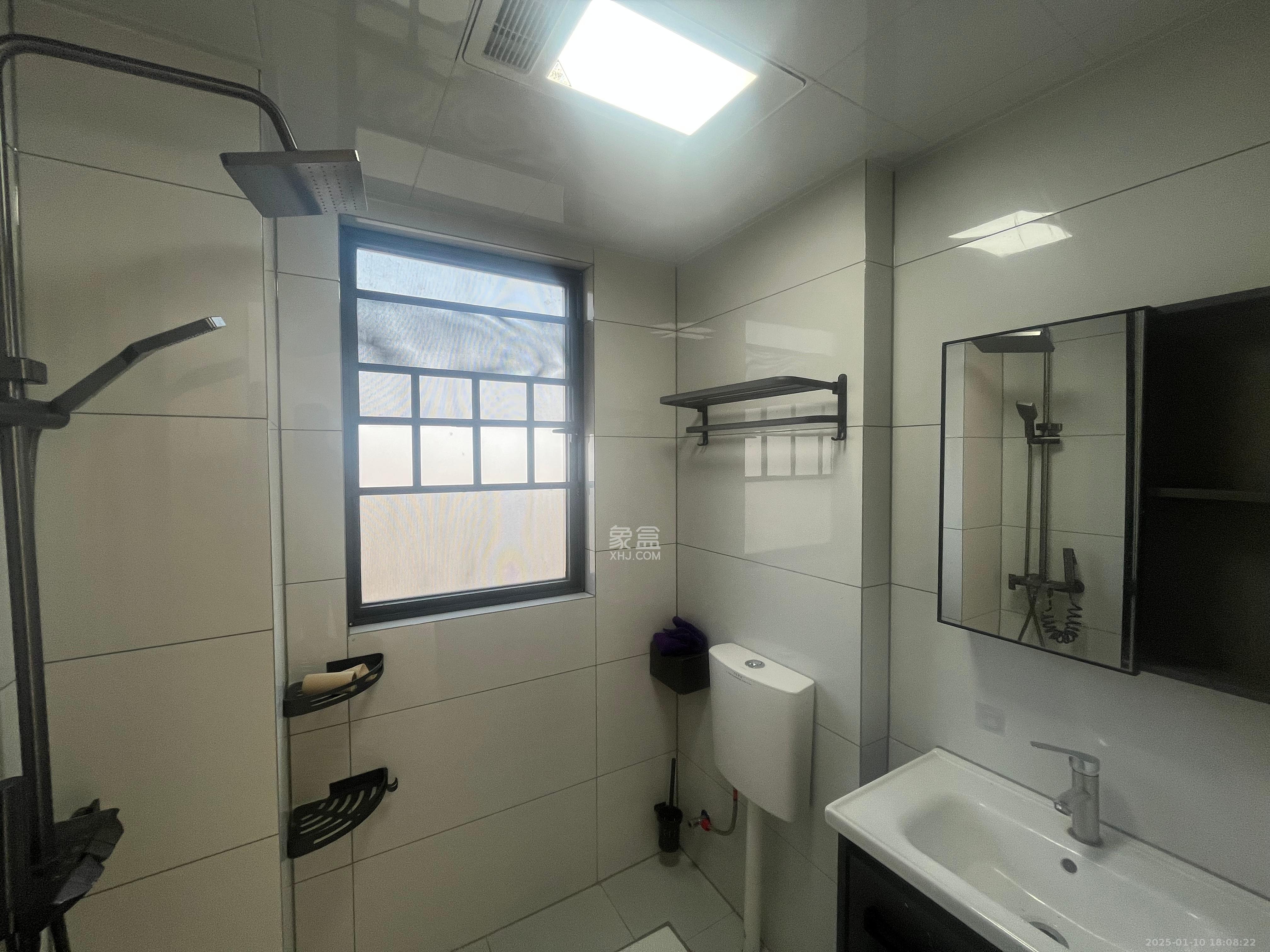 桃花嘉园 2室2厅1卫 2100.0元/月 桃花嘉园 2室2厅1卫 2100.0元/月室内图