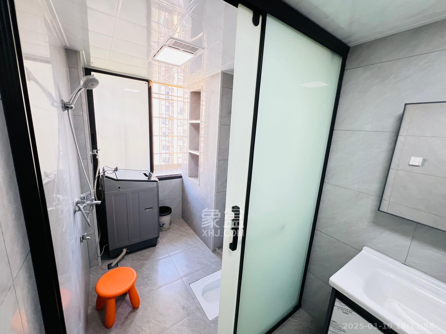 中房F联邦 2室2厅1卫 2500.0元/月 中房F联邦 2室2厅1卫 2500.0元/月室内图