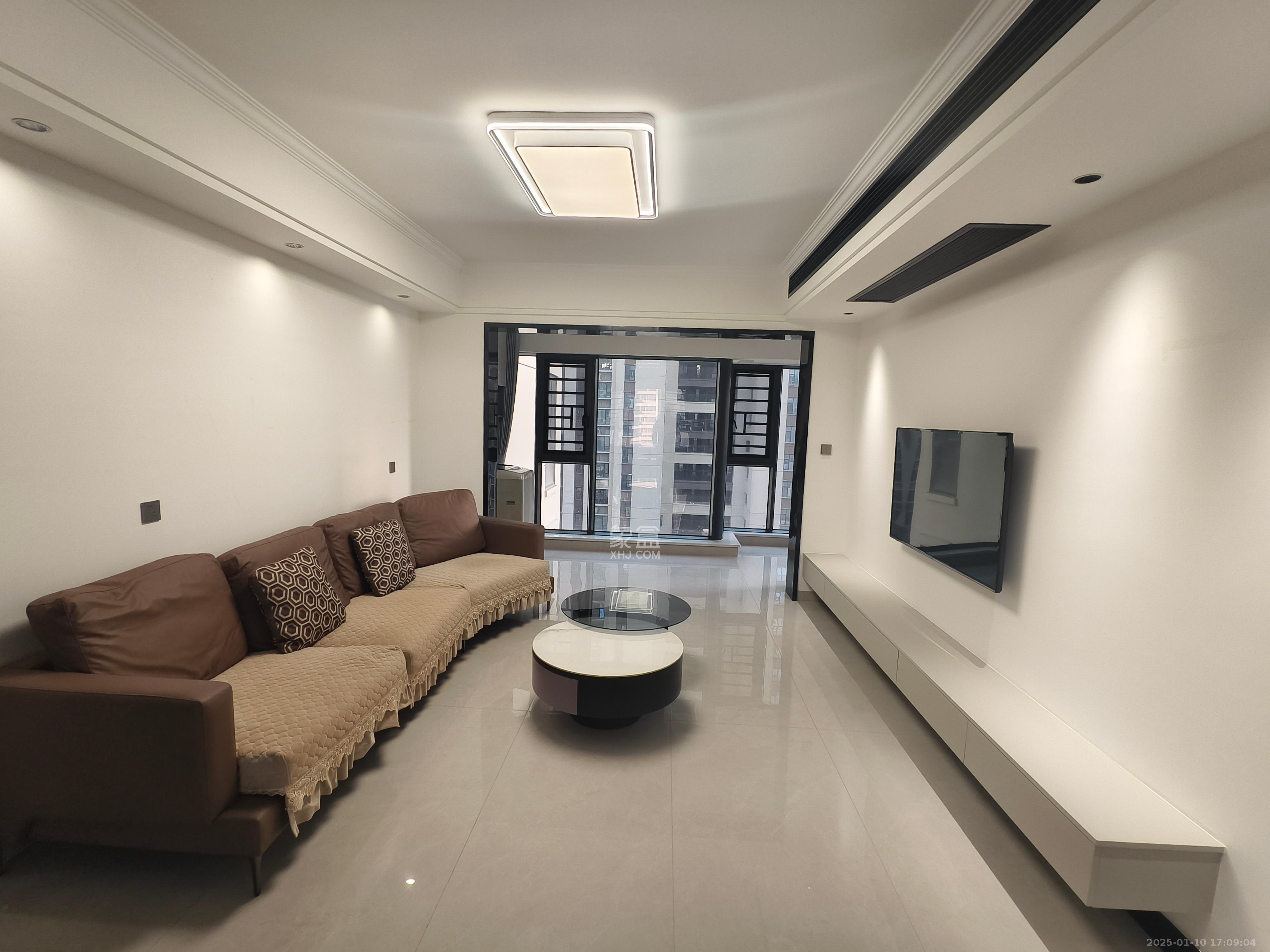 蓝光雍锦半岛 3室2厅2卫 3400.0元/月 蓝光雍锦半岛 3室2厅2卫 3400.0元/月室内图