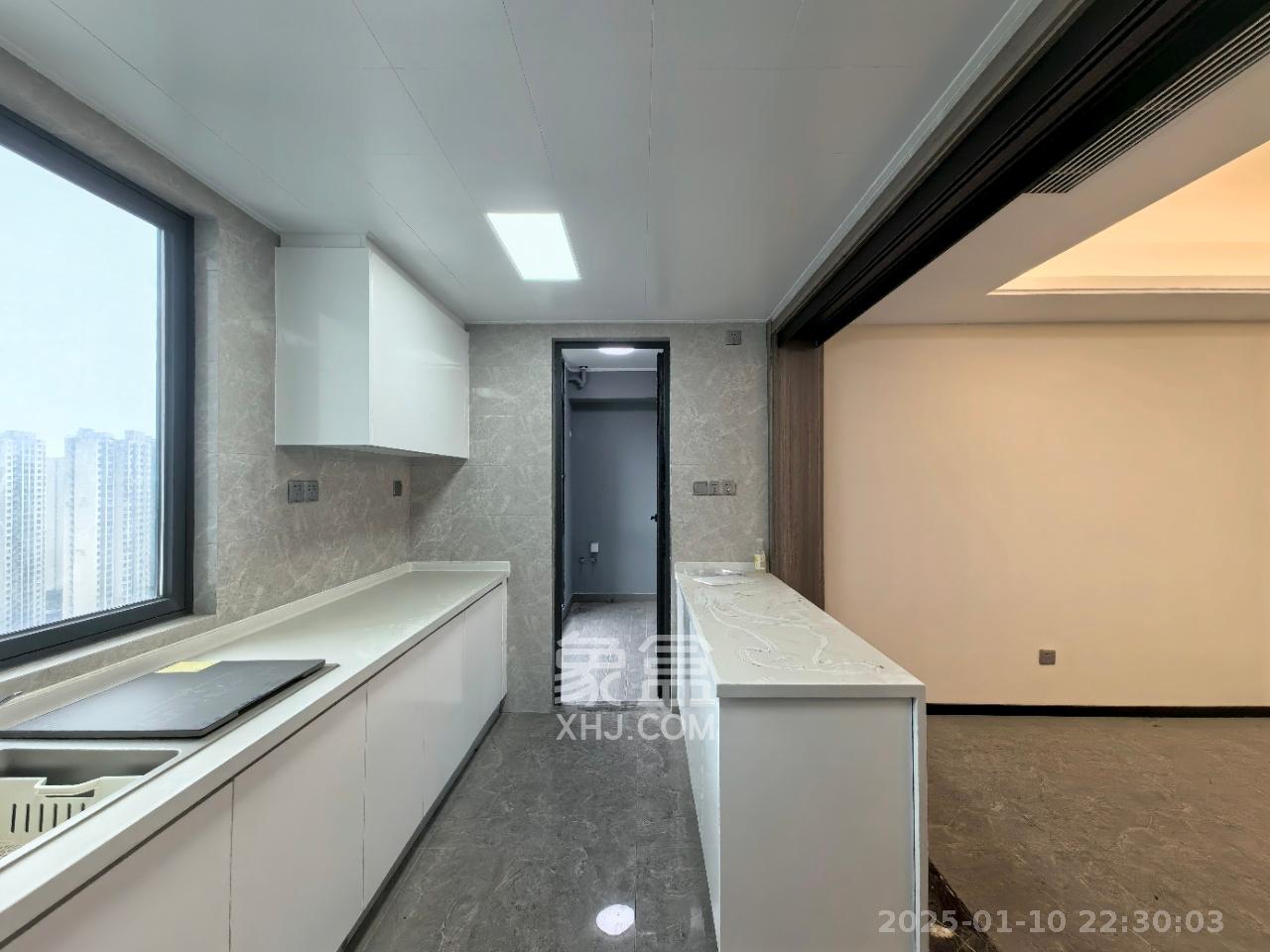 中海阅溪府 5室2厅2卫 4500.0元/月 中海阅溪府 5室2厅2卫 4500.0元/月室内图