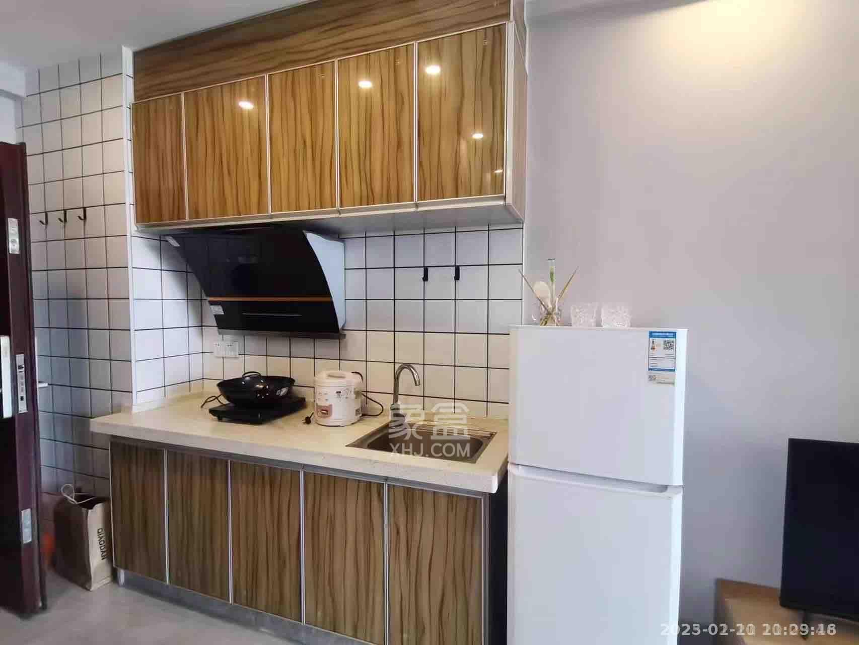 中泰财富湘江 1室1厅1卫 1400.0元/月 中泰财富湘江 1室1厅1卫 1400.0元/月室内图