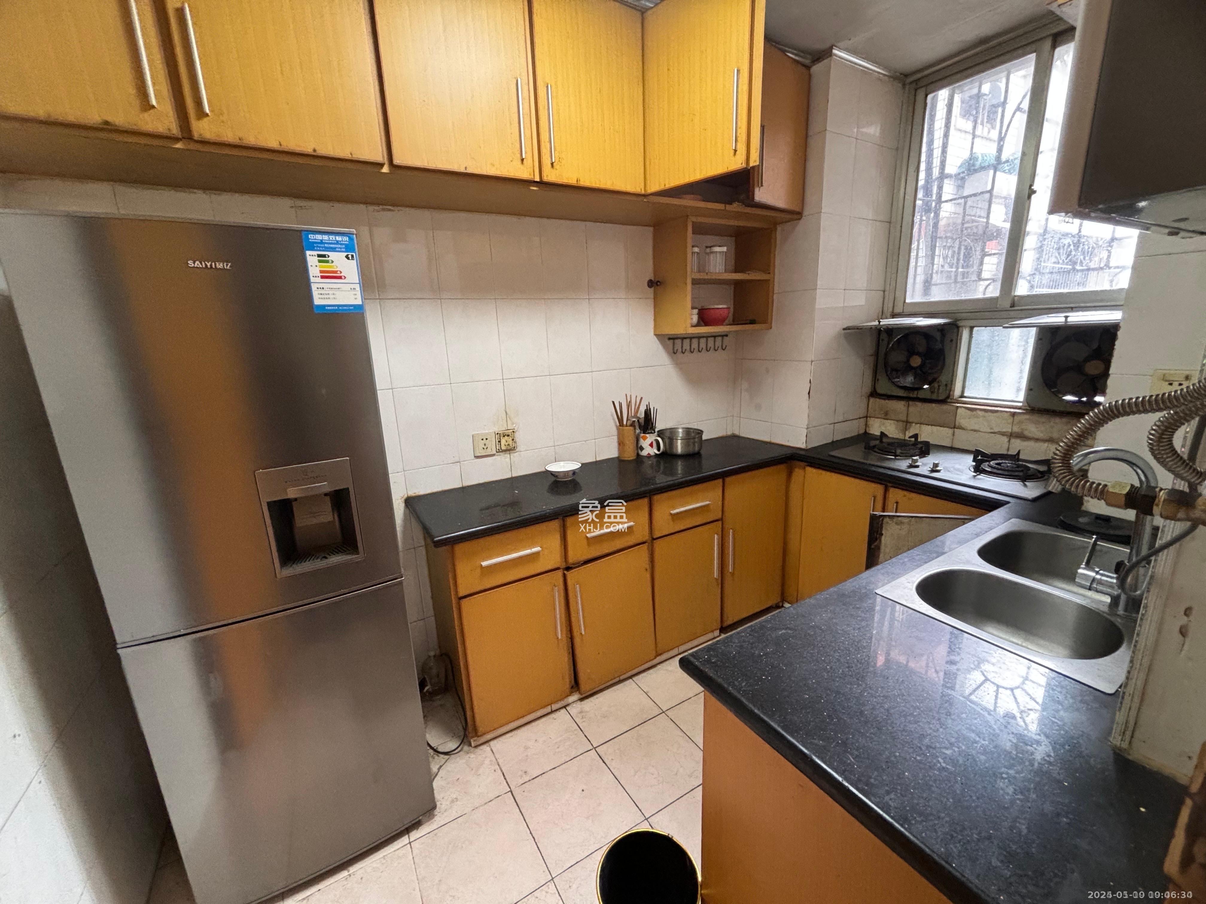 天龙花园 3室2厅2卫 2380.0元/月 天龙花园 3室2厅2卫 2380.0元/月室内图