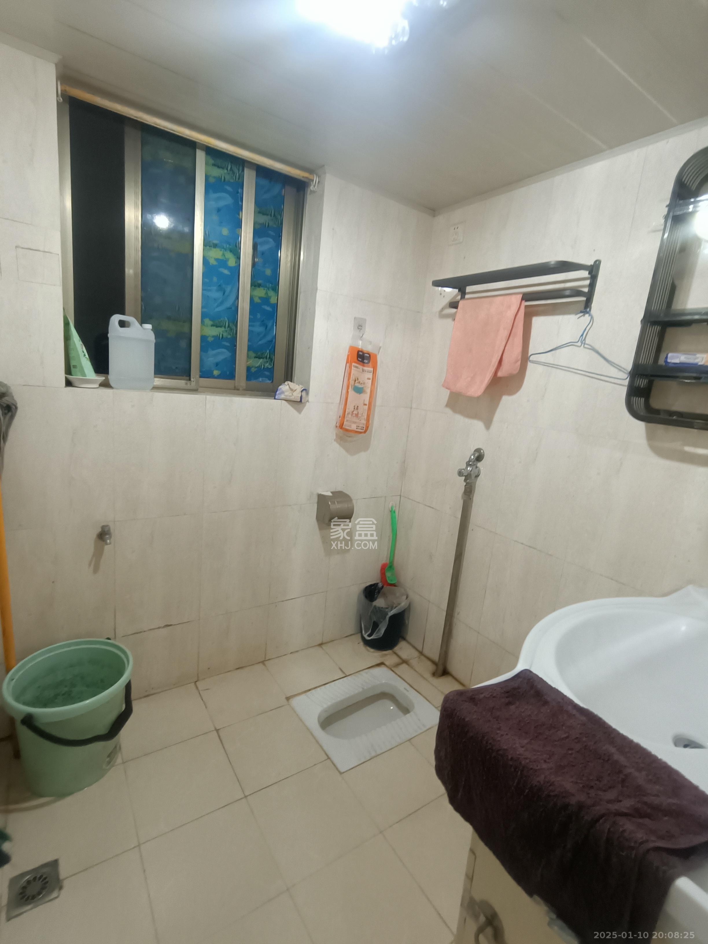 锦湘国际星城二期(锦雅苑) 3室2厅2卫 2600.0元/月 锦湘国际星城二期(锦雅苑) 3室2厅2卫 2600.0元/月室内图