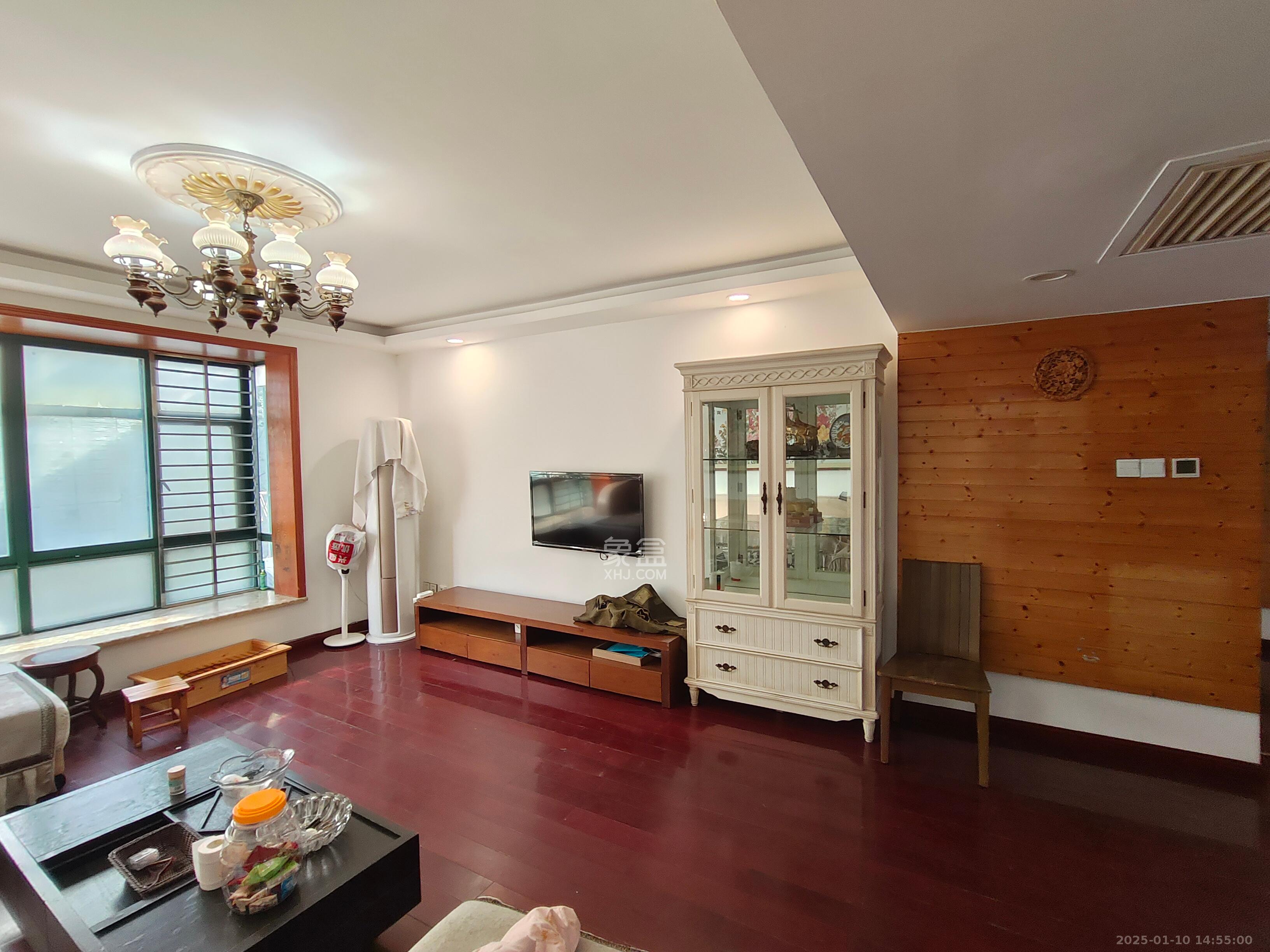 富景园 4室2厅0卫 3000.0元/月 富景园 4室2厅0卫 3000.0元/月室内图