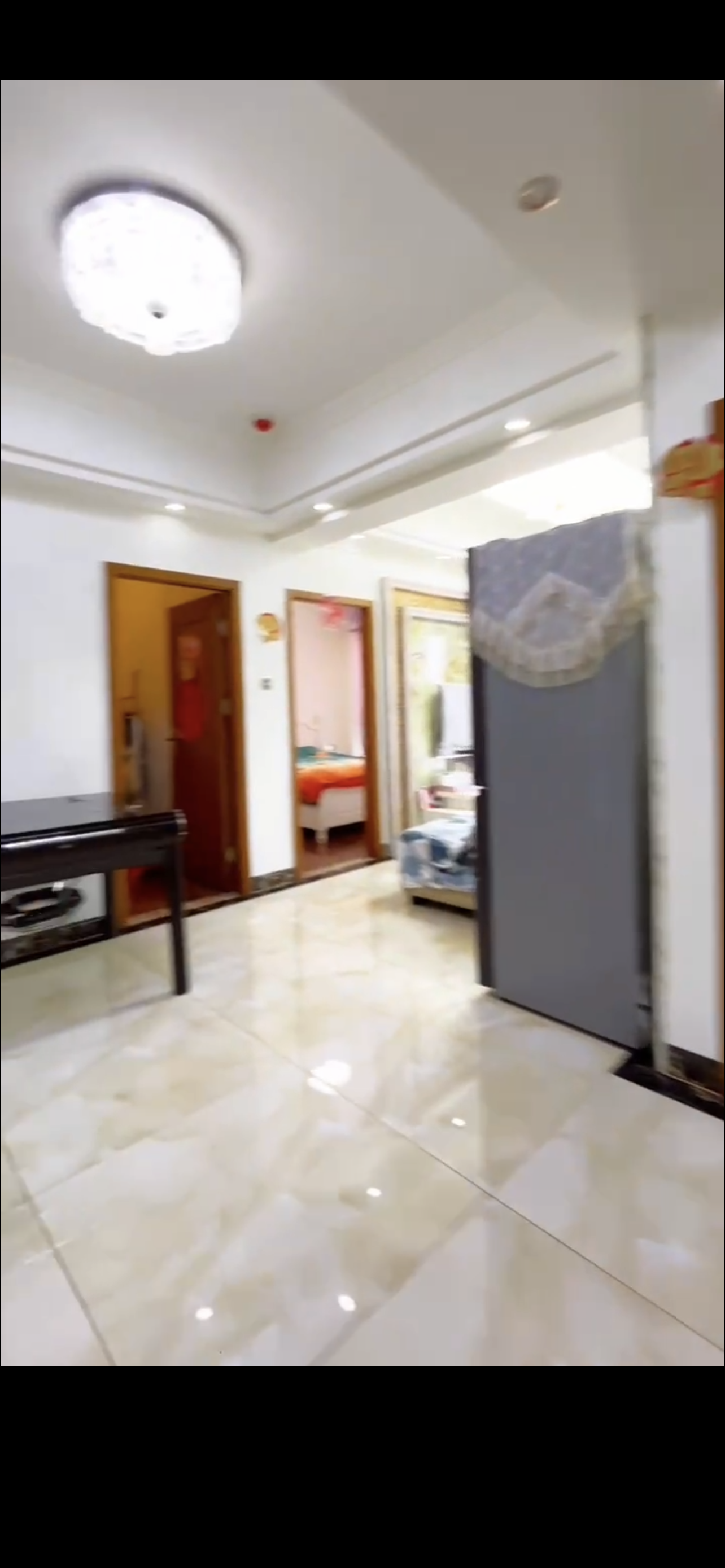 南苑上和二期 3室2厅1卫 63.8万 南苑上和二期 3室2厅1卫 63.8万客厅