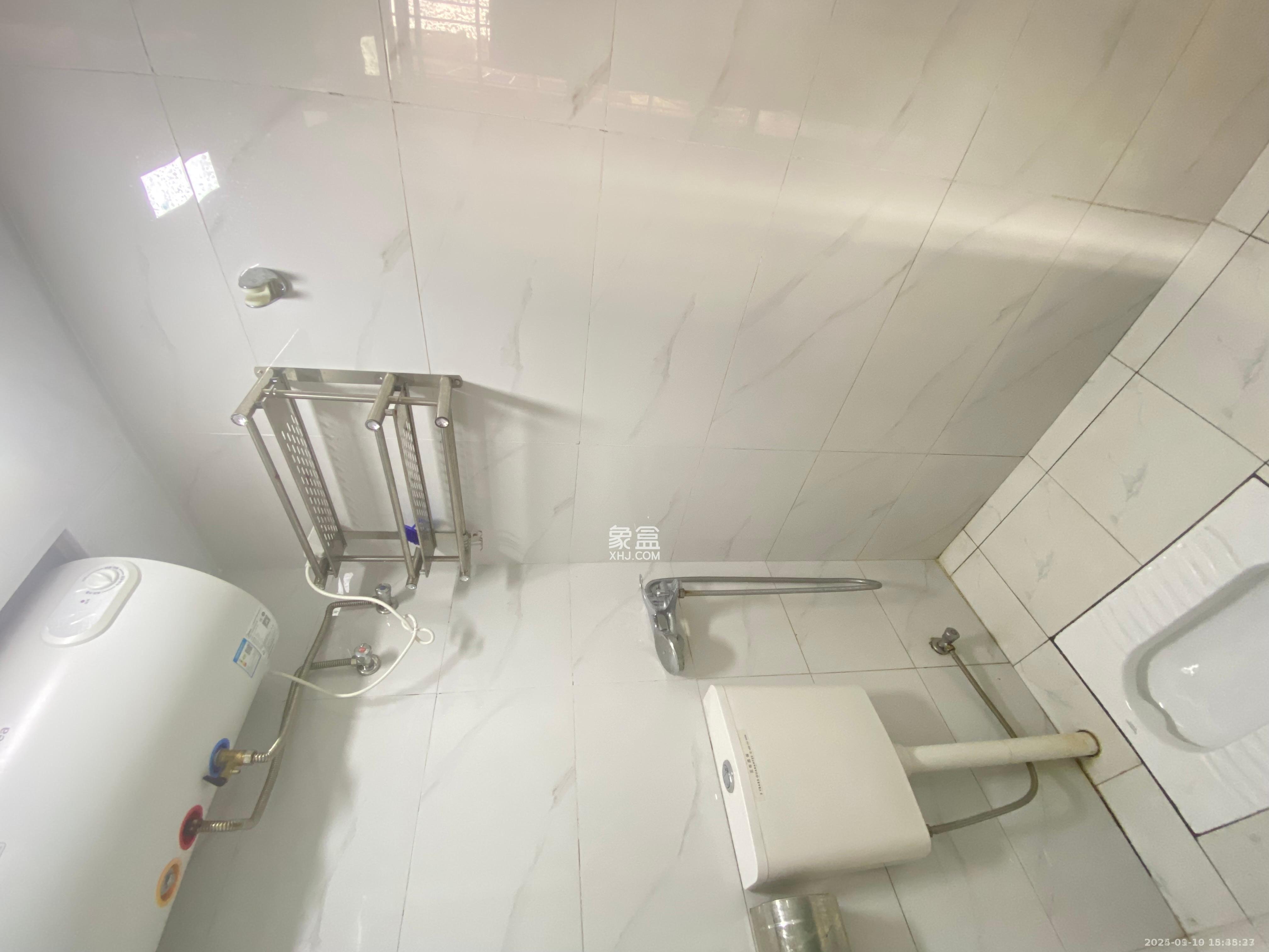 和康园小区 1室1厅1卫 1200.0元/月 和康园小区 1室1厅1卫 1200.0元/月室内图