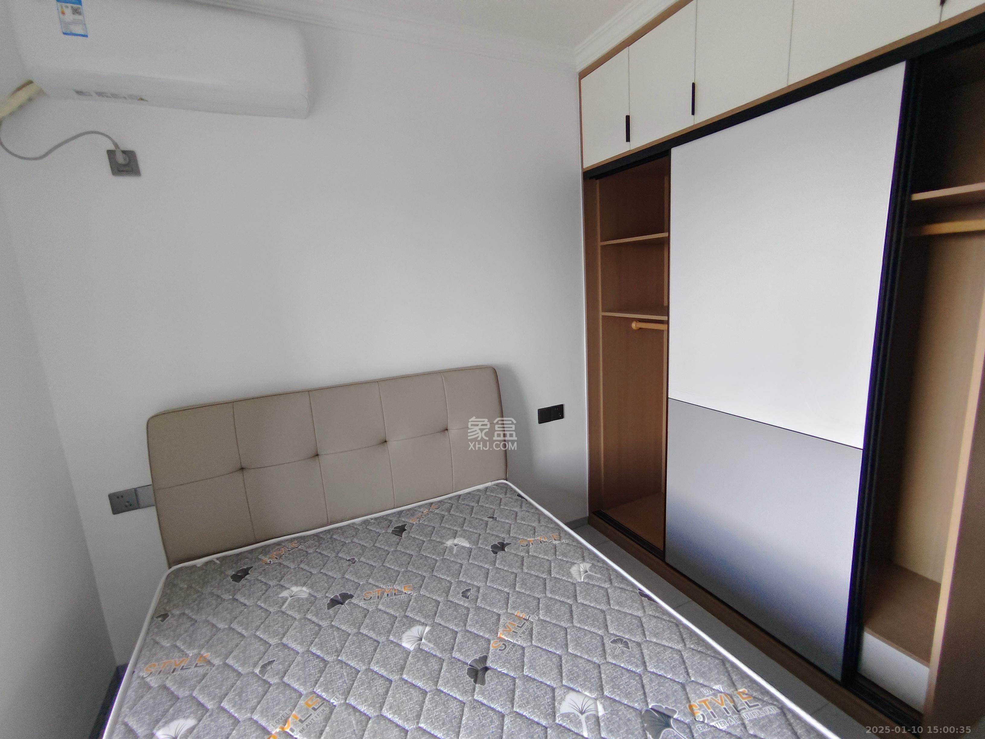 惟智园安置小区  4室2厅2卫    3000.0元/月 惟智园安置小区  4室2厅2卫    3000.0元/月室内图