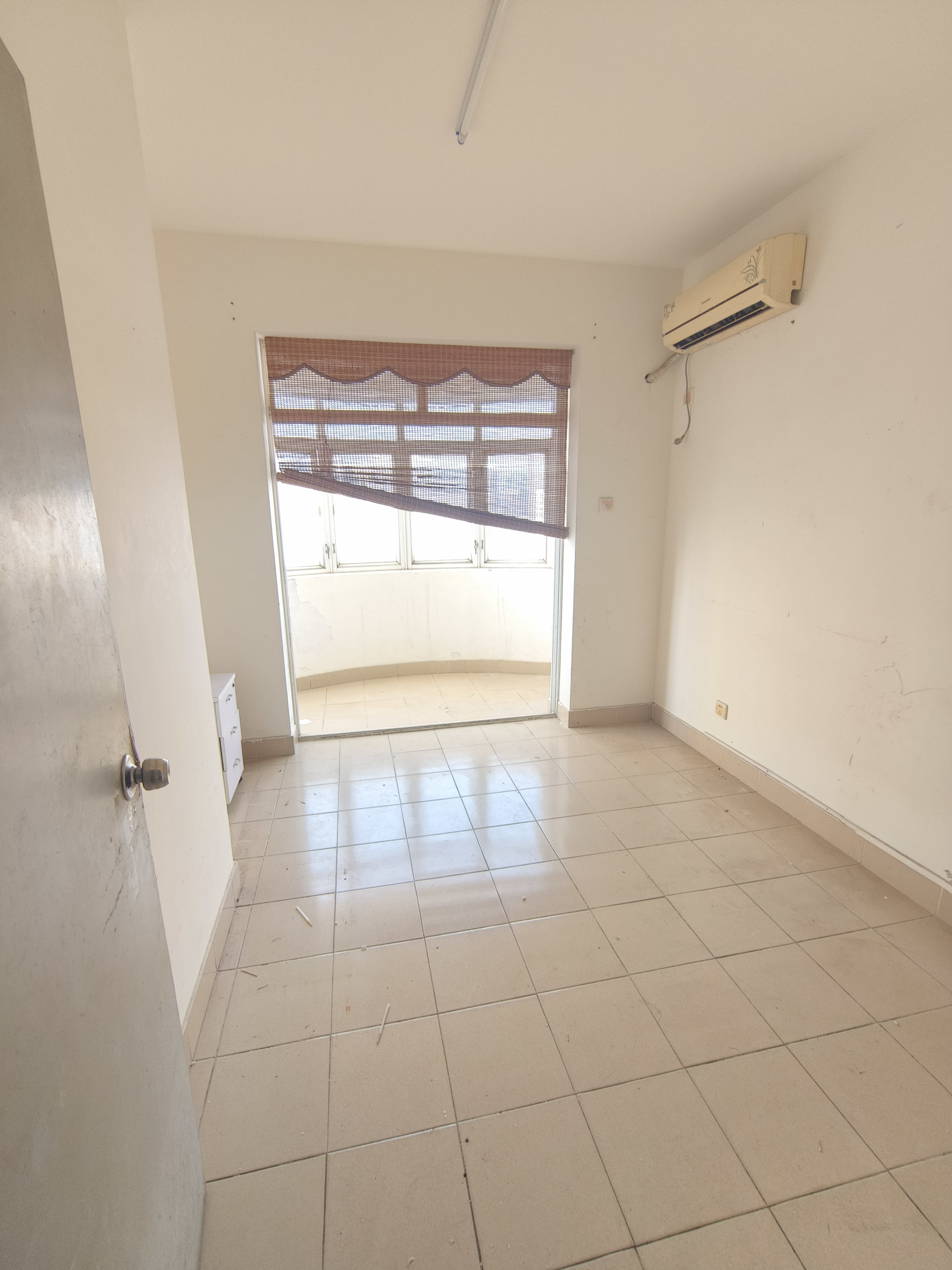 中盐大厦 3室2厅2卫 3000.0元/月 中盐大厦 3室2厅2卫 3000.0元/月室内图