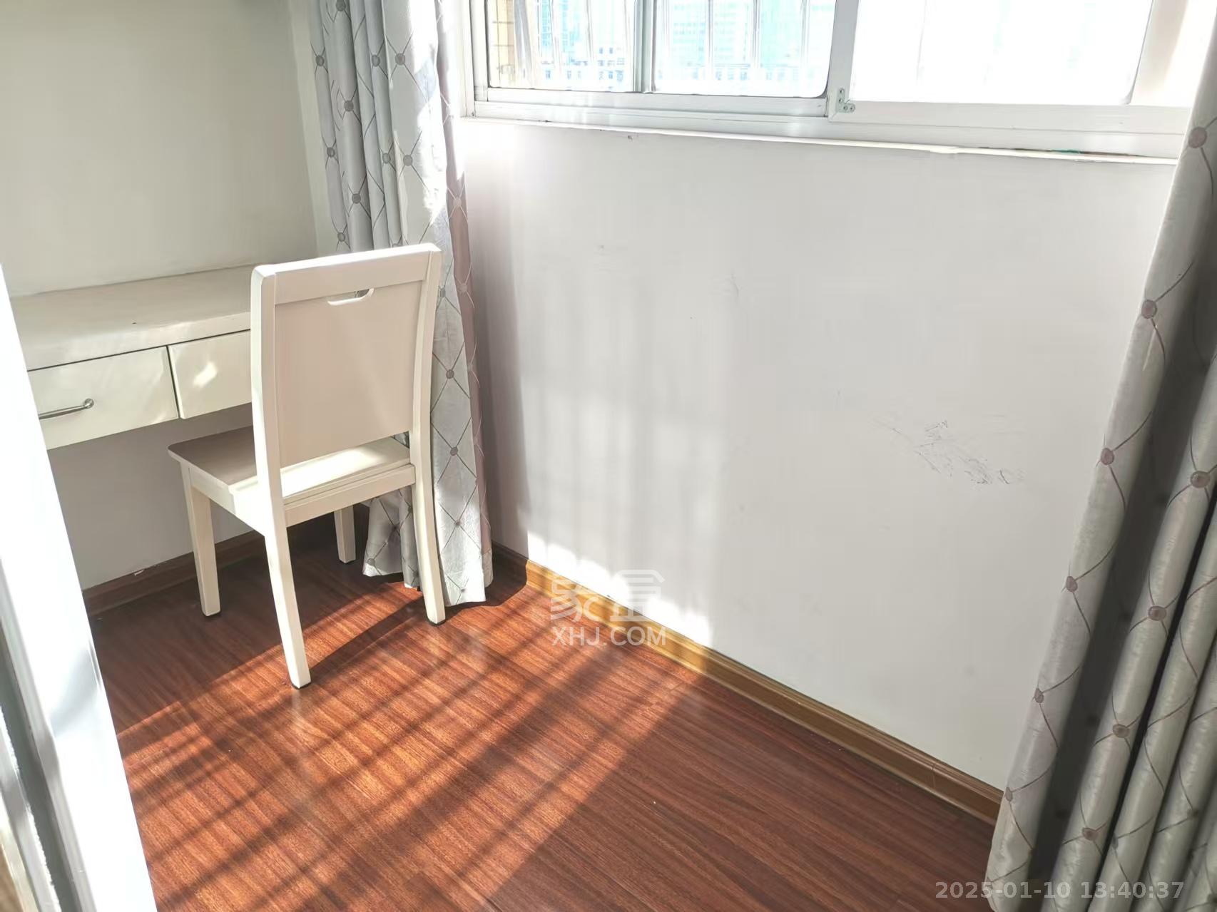 长城宾馆宿舍 3室1厅1卫 3700.0元/月 长城宾馆宿舍 3室1厅1卫 3700.0元/月室内图