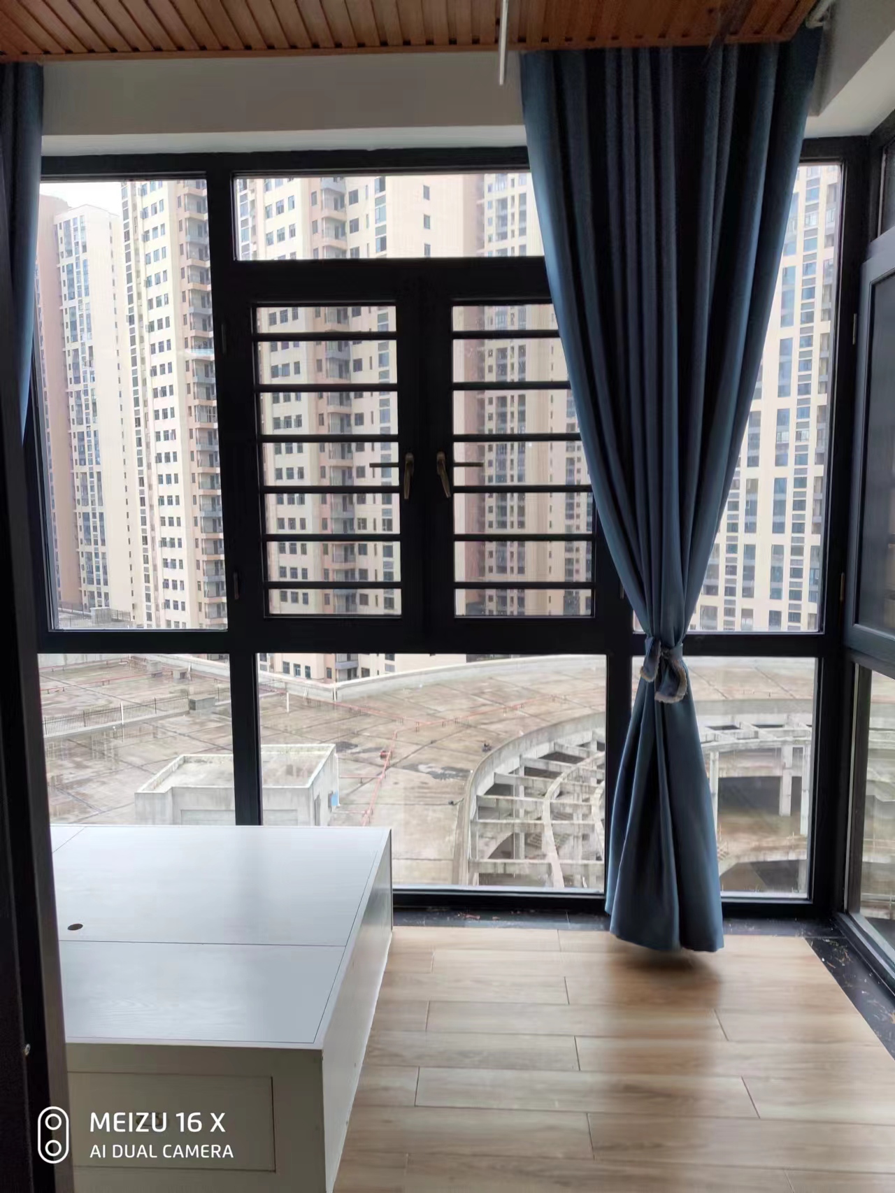 百弘学府城  1室1厅1卫    1200.0元/月室内图