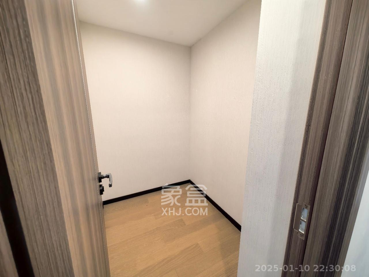 中海阅溪府 5室2厅2卫 4500.0元/月 中海阅溪府 5室2厅2卫 4500.0元/月室内图