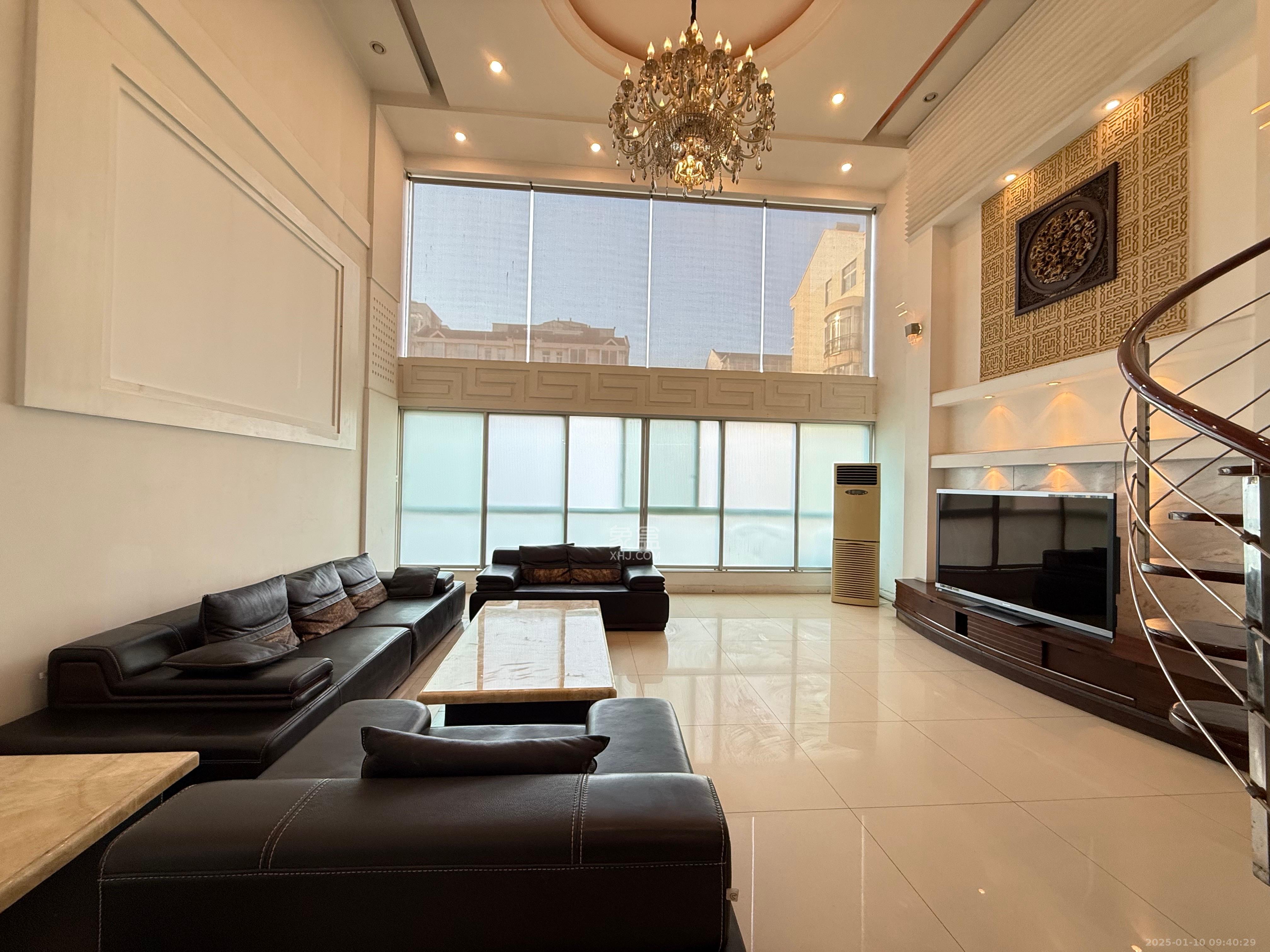 惠泽园 5室2厅2卫 6500.0元/月 惠泽园 5室2厅2卫 6500.0元/月室内图