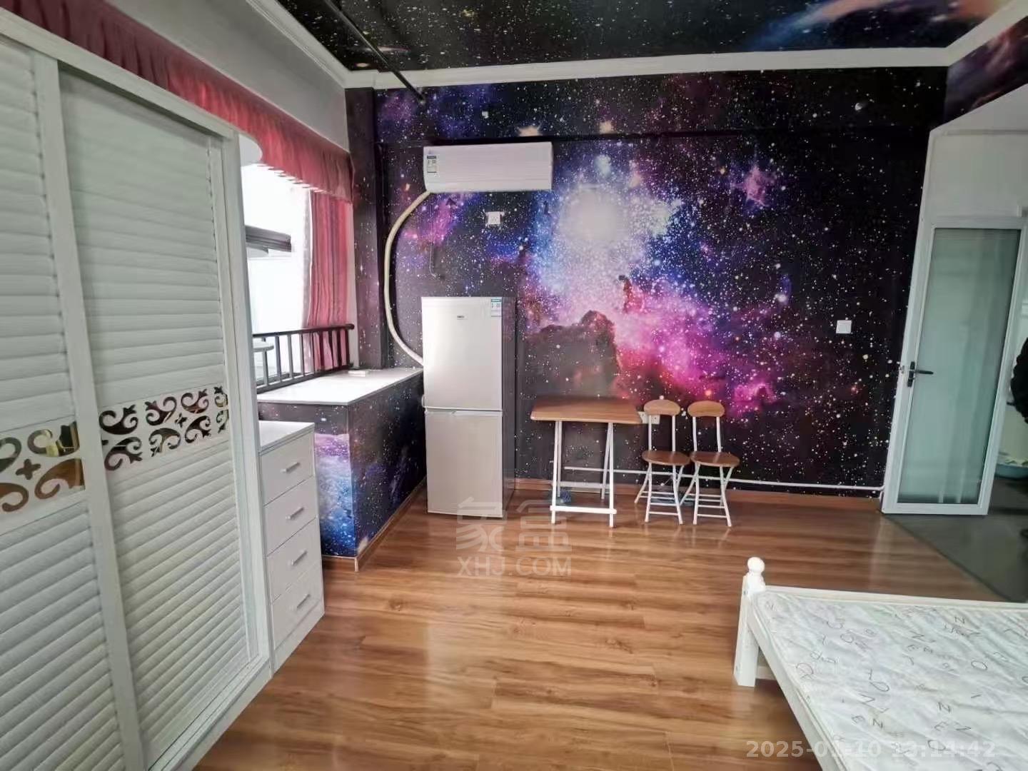 文艺复兴(未来城)  1室0厅0卫    1300.0元/月 文艺复兴(未来城)  1室0厅0卫    1300.0元/月室内图