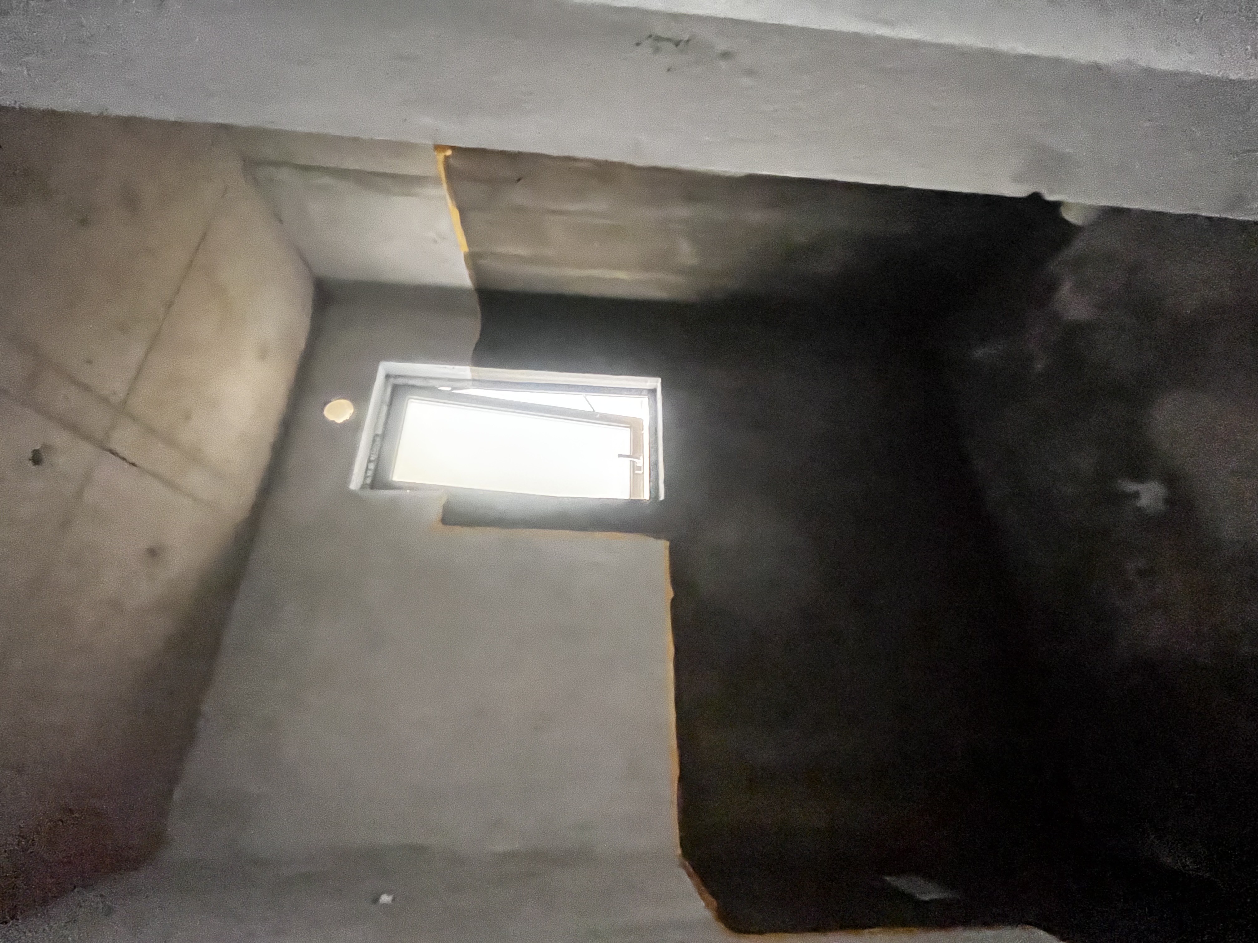 吾悦广场 4室1厅2卫 69.88万 吾悦广场 4室1厅2卫 69.88万客厅