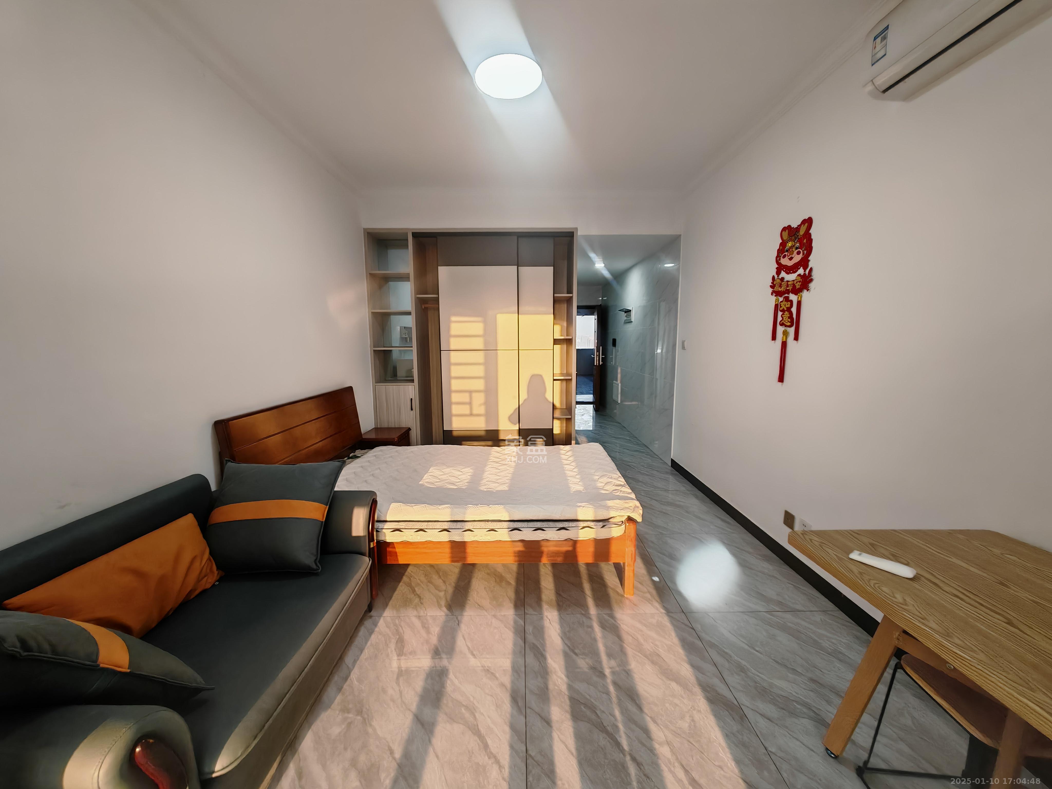 富力芙蓉新天地  1室0厅0卫    1600.0元/月 富力芙蓉新天地  1室0厅0卫    1600.0元/月室内图