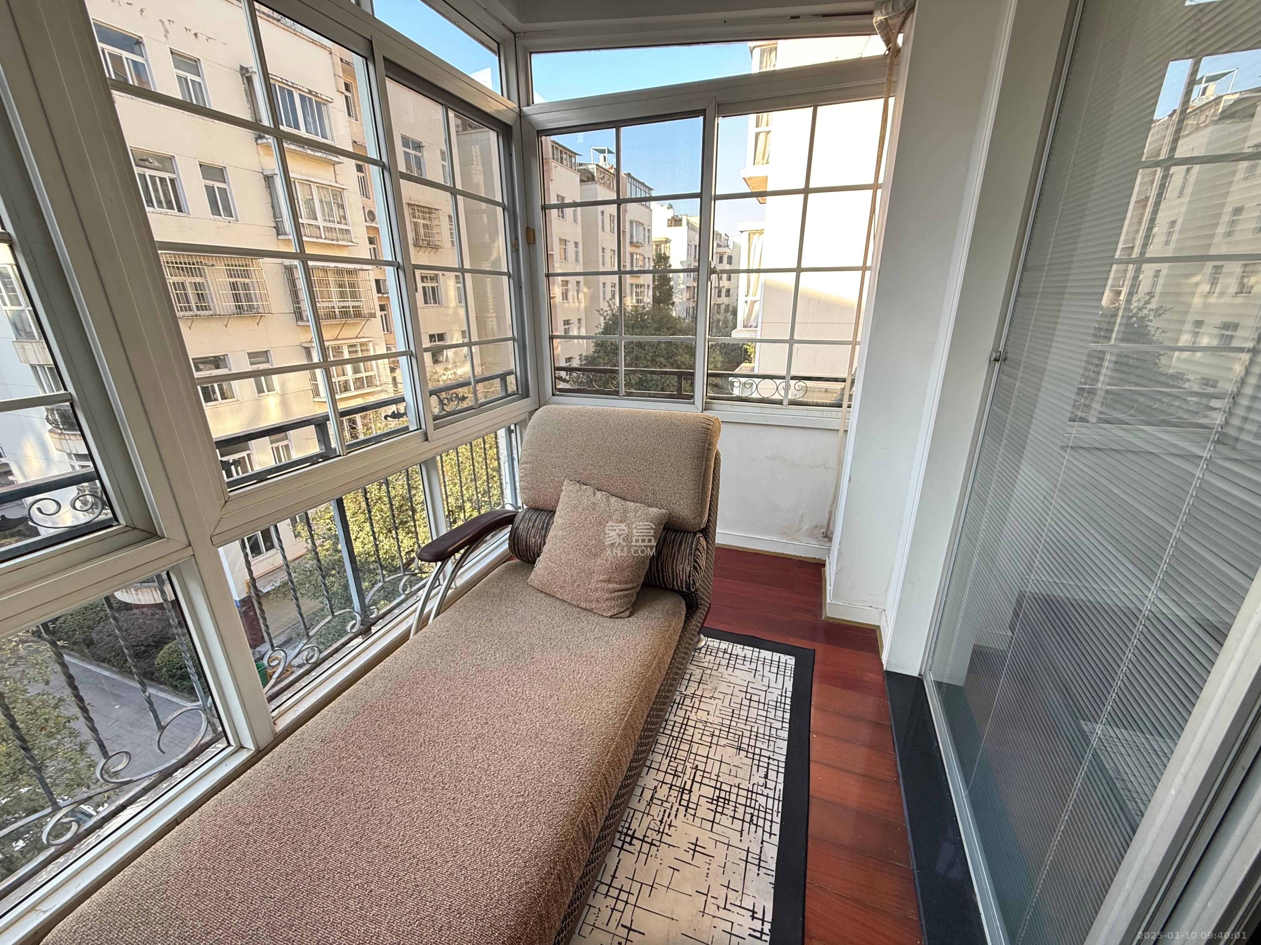 惠泽园 5室2厅2卫 6500.0元/月 惠泽园 5室2厅2卫 6500.0元/月室内图