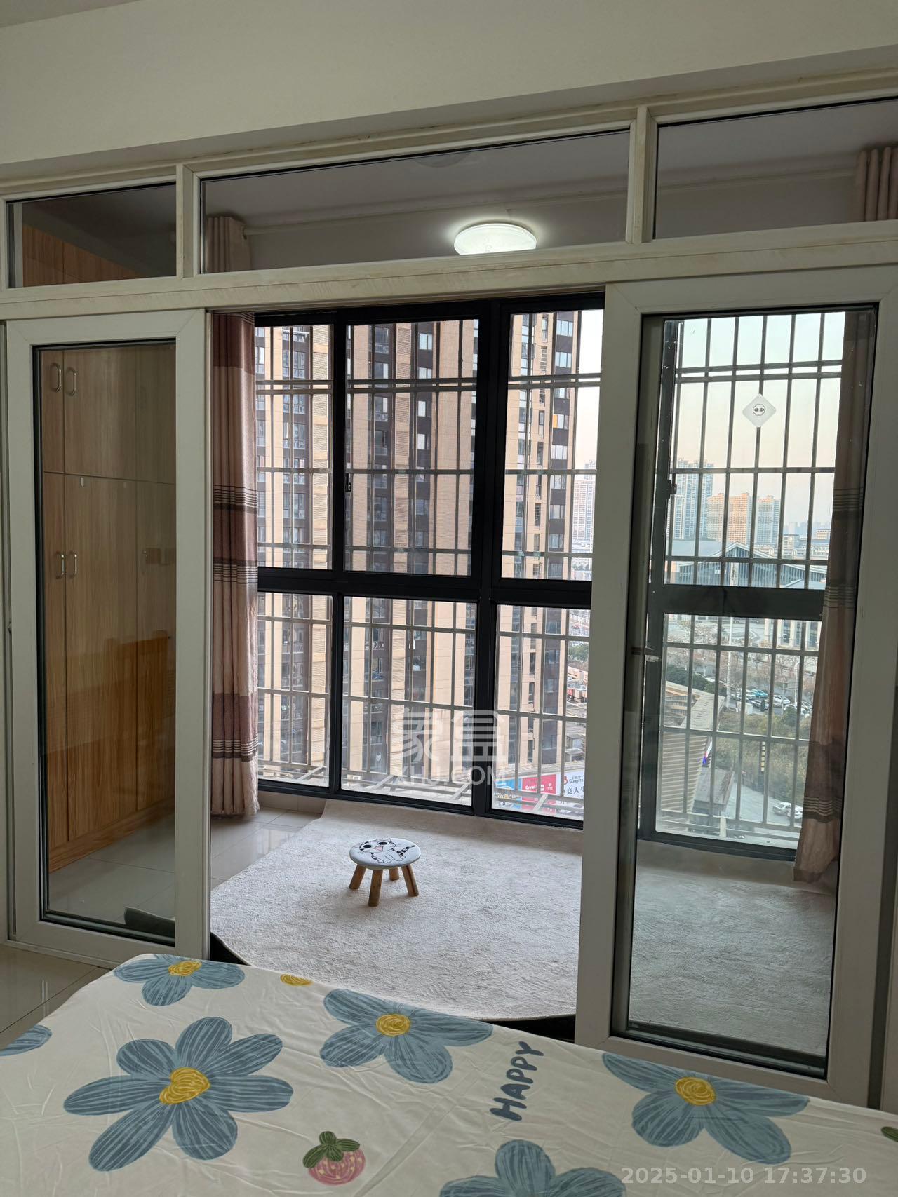 嘉顺苑 1室1厅1卫 1200.0元/月 嘉顺苑 1室1厅1卫 1200.0元/月室内图