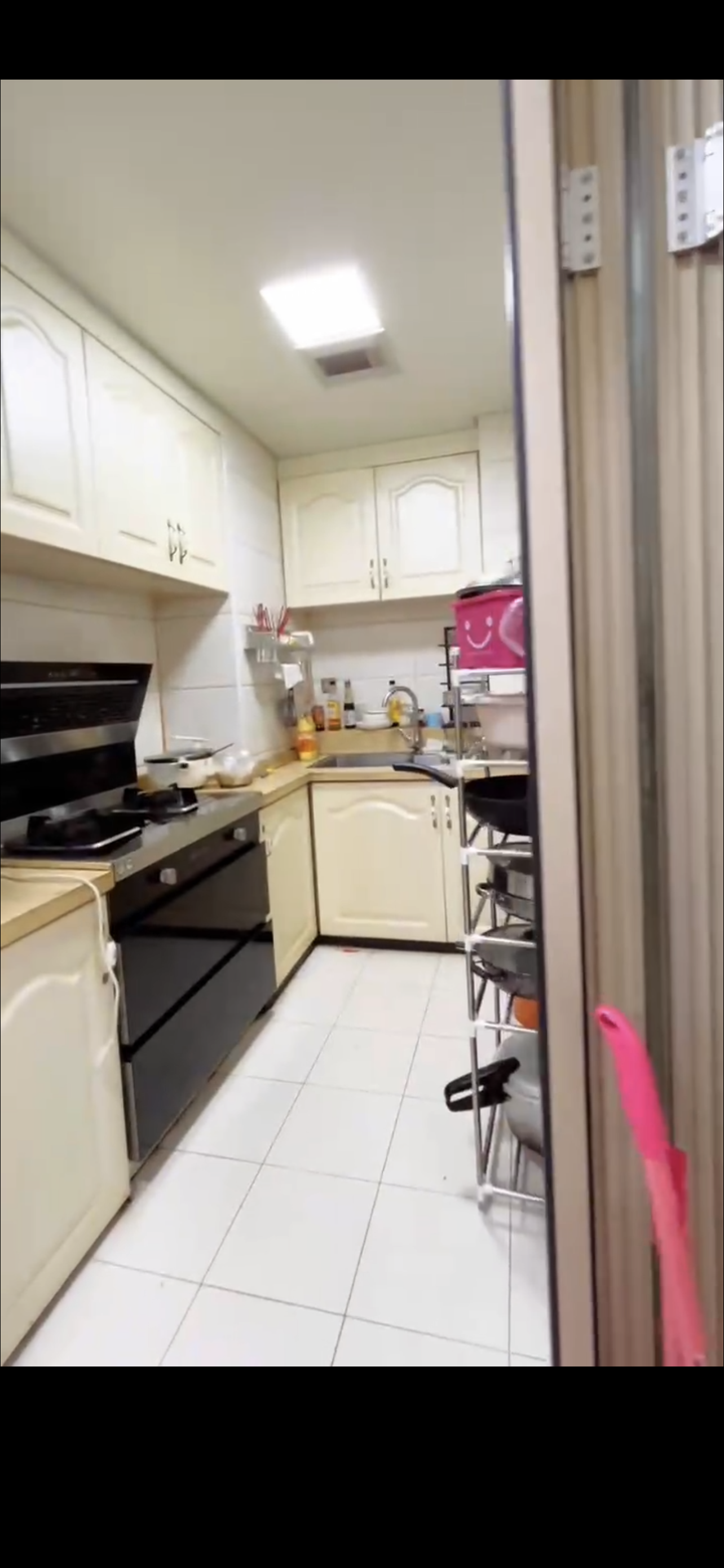 南苑上和二期 3室2厅1卫 63.8万 南苑上和二期 3室2厅1卫 63.8万客厅