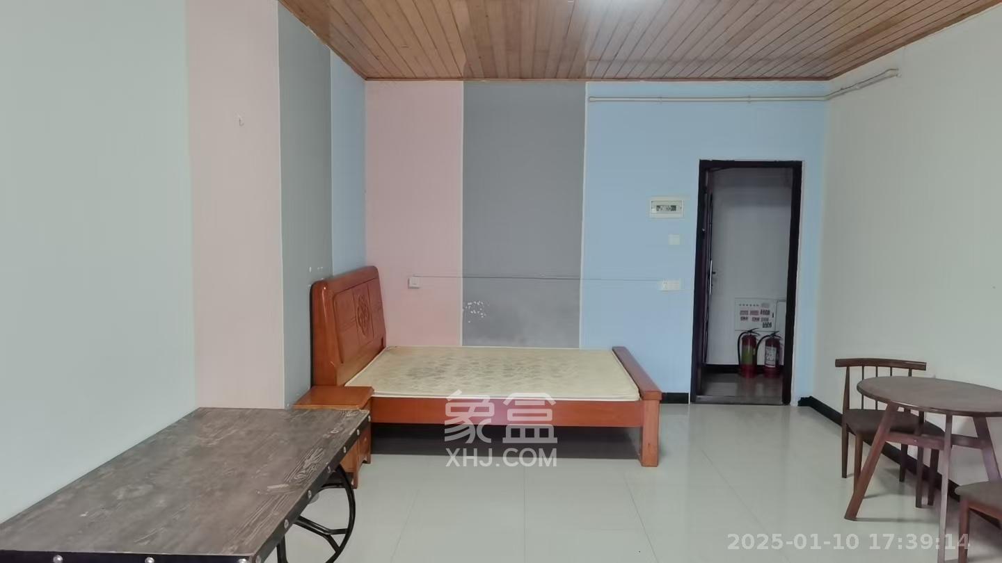 星沙三区 1室1厅1卫 1000.0元/月 星沙三区 1室1厅1卫 1000.0元/月室内图