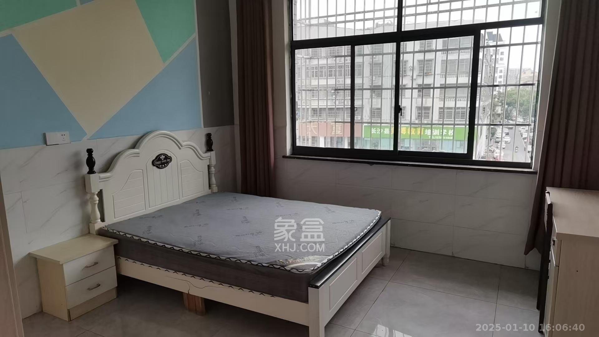 众鑫建材市场(长沙县星沙镇皮具市场) 1室1厅1卫 1200.0元/月 众鑫建材市场(长沙县星沙镇皮具市场) 1室1厅1卫 1200.0元/月室内图