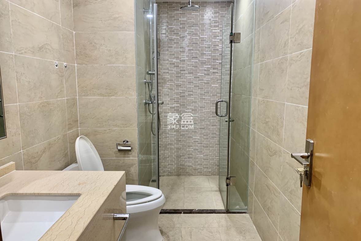 海航豪庭南苑 1室2厅1卫 120.0万 海航豪庭南苑 1室2厅1卫 120.0万室内图