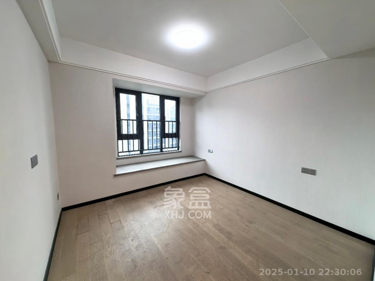 中海阅溪府 5室2厅2卫 4500.0元/月 中海阅溪府 5室2厅2卫 4500.0元/月室内图