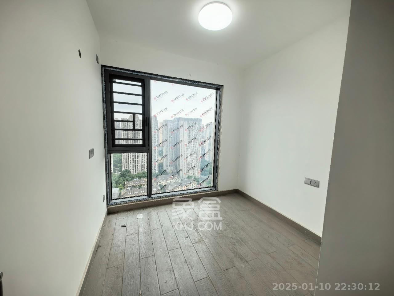 中海阅溪府 5室2厅2卫 4500.0元/月 中海阅溪府 5室2厅2卫 4500.0元/月室内图