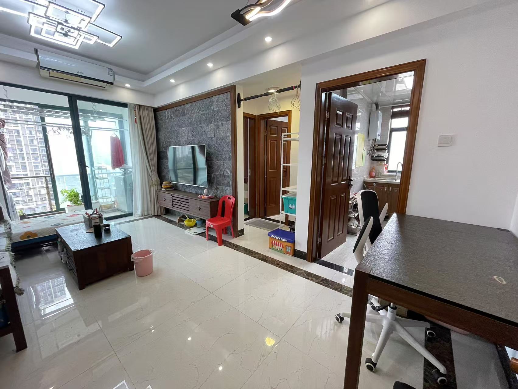 半岛蓝湾 2室1厅1卫 130.0万 半岛蓝湾 2室1厅1卫 130.0万室内图