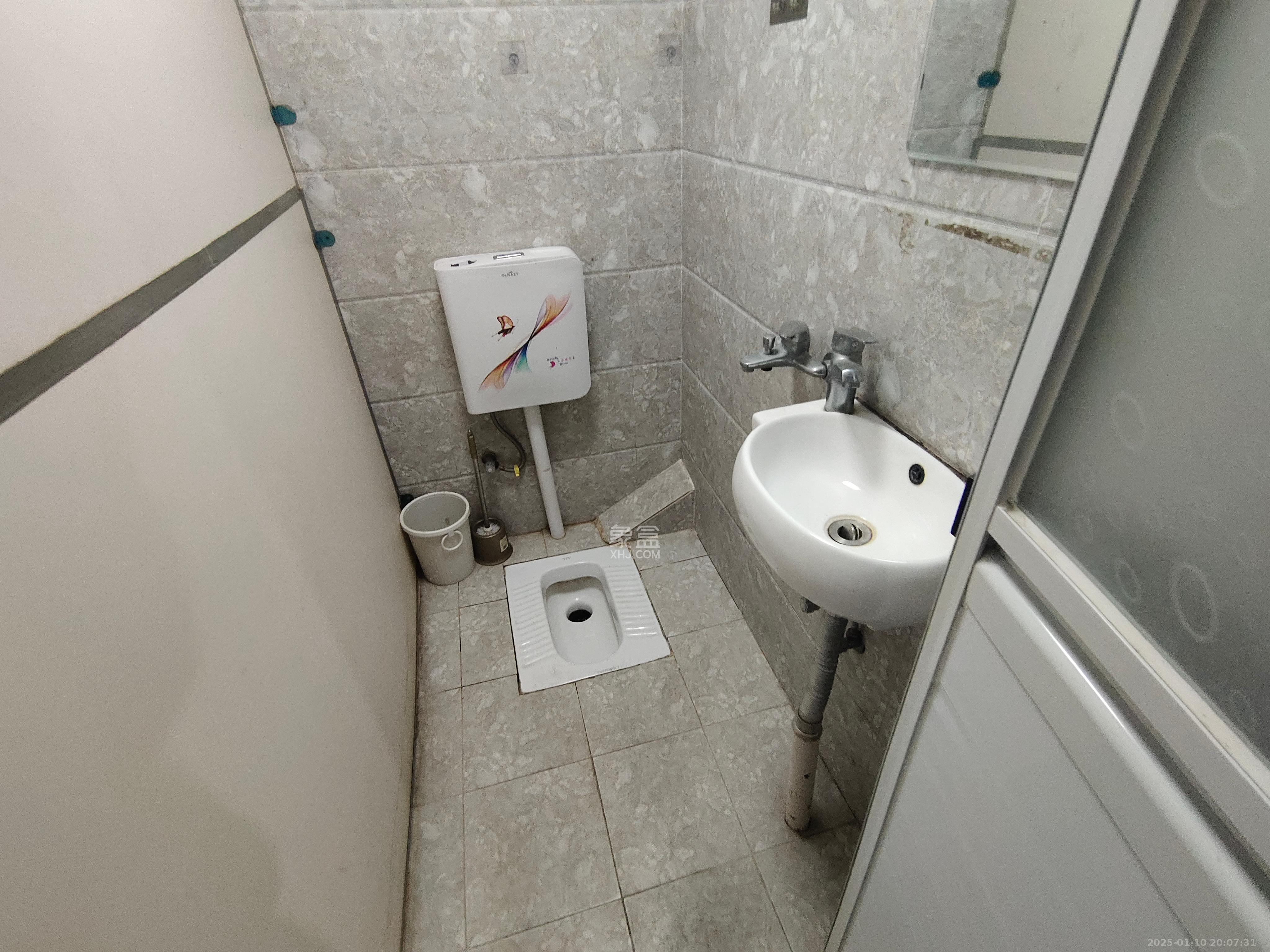 建发汇金国际 2室1厅1卫 2600.0元/月 建发汇金国际 2室1厅1卫 2600.0元/月室内图