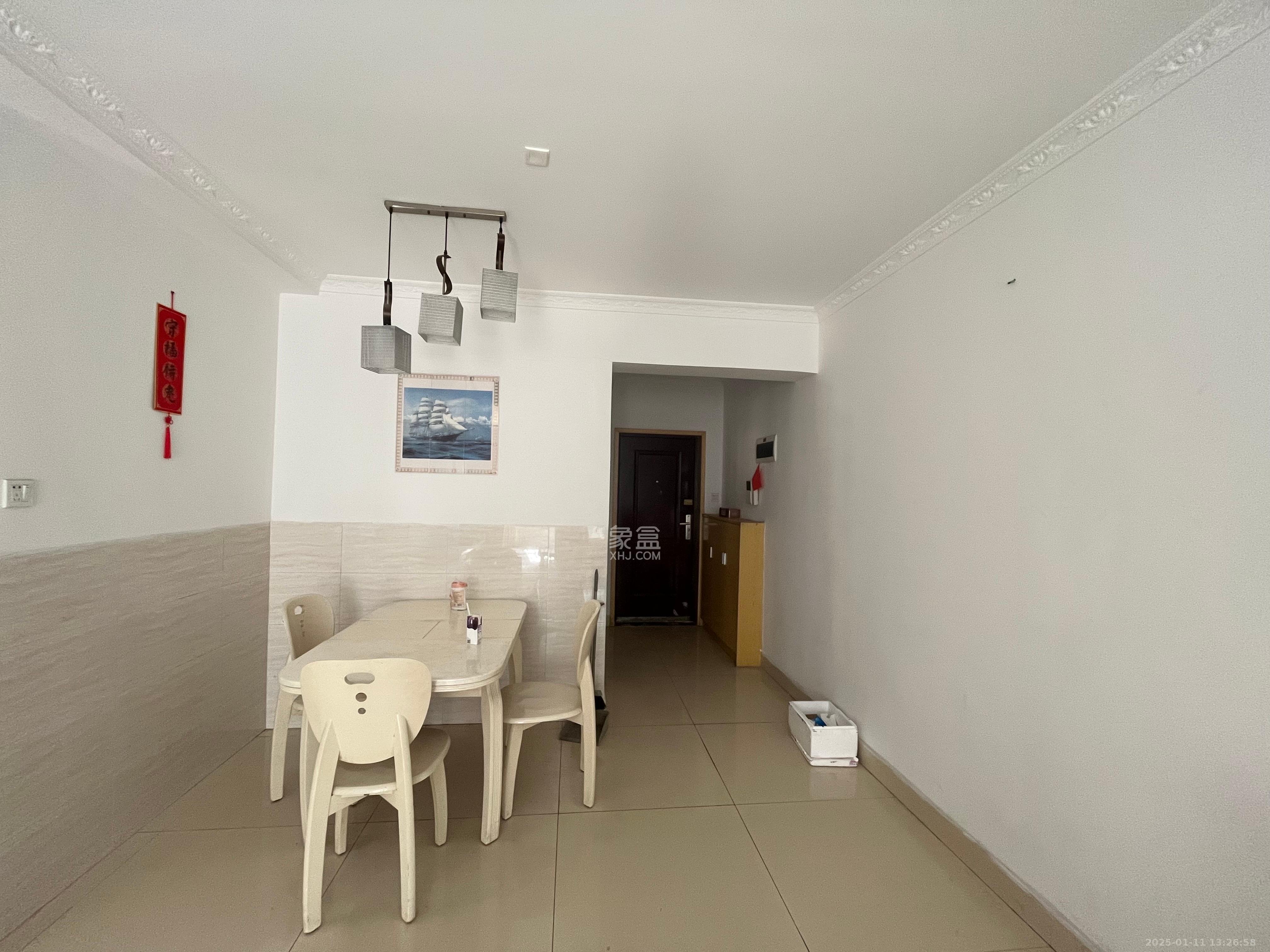 上峰苑(兰亭玥岛) 2室2厅1卫 2400.0元/月 上峰苑(兰亭玥岛) 2室2厅1卫 2400.0元/月室内图