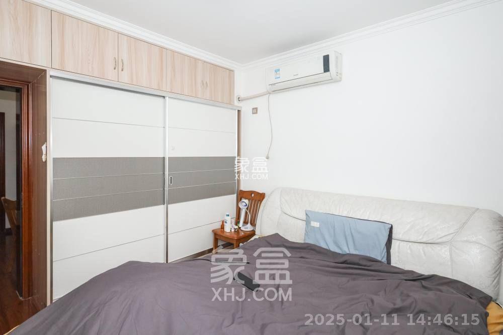 好莱城(弘德西街) 3室2厅1卫 2300.0元/月 好莱城(弘德西街) 3室2厅1卫 2300.0元/月室内图