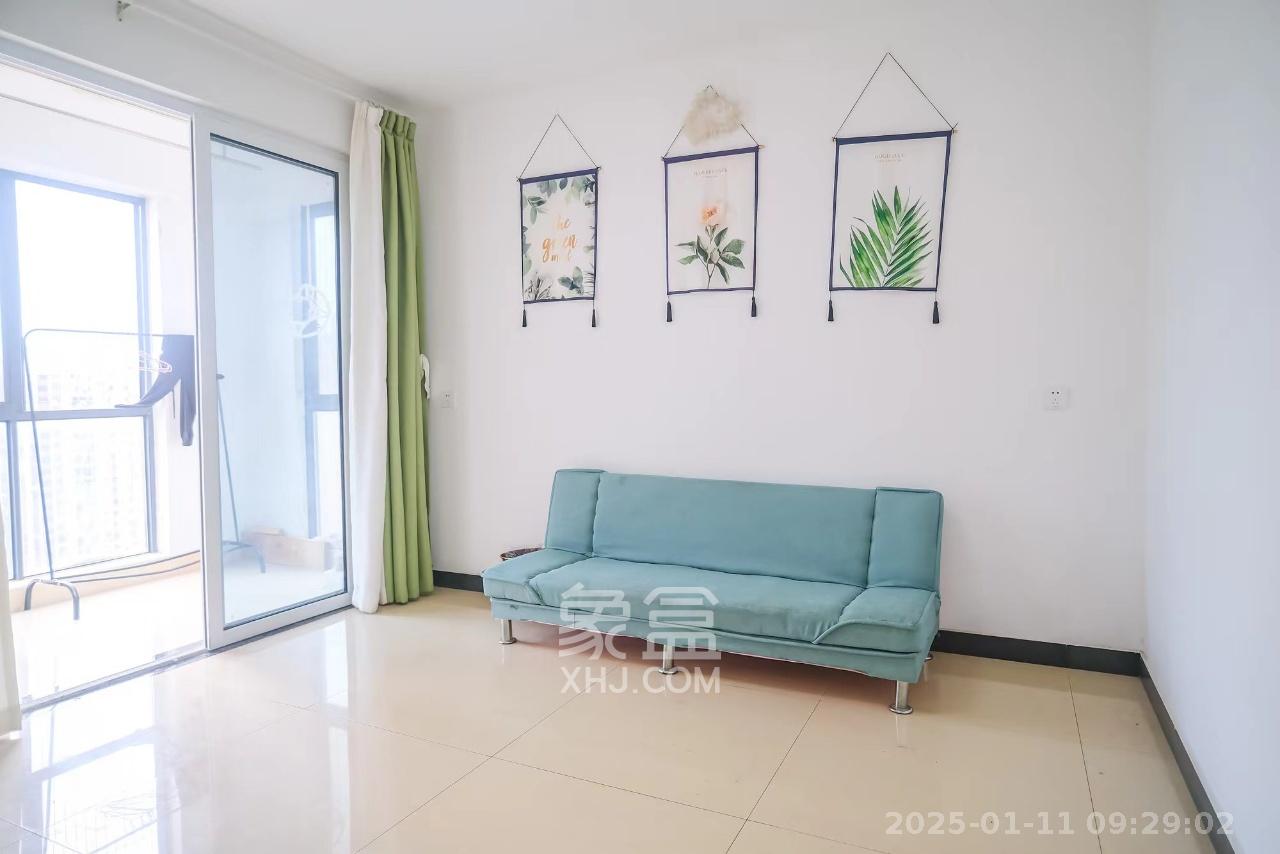 荣盛花语城 3室2厅1卫 1300.0元/月 荣盛花语城 3室2厅1卫 1300.0元/月室内图