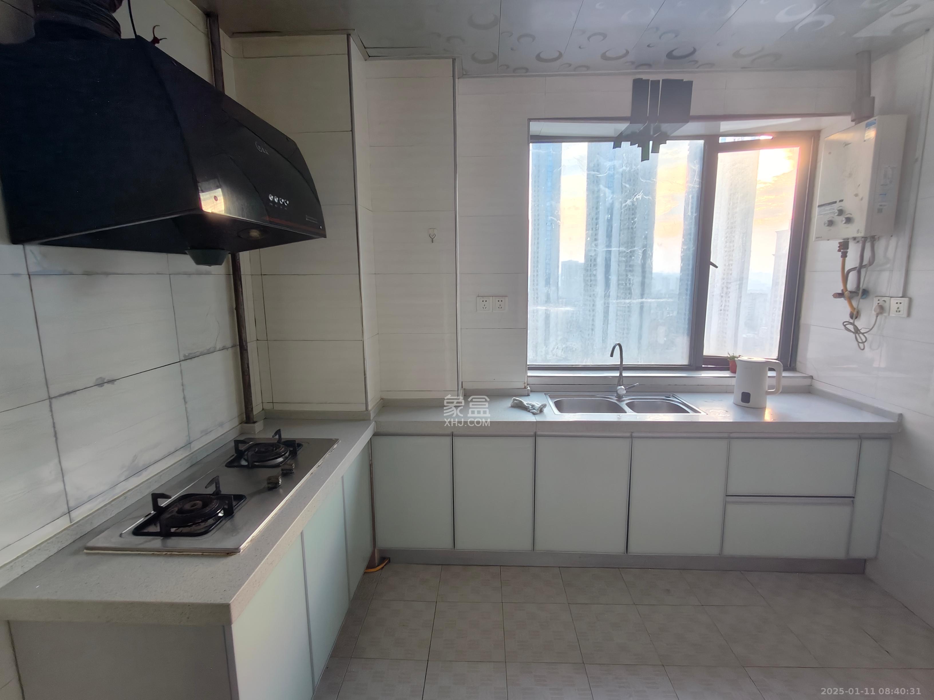 名富公寓  2室1厅1卫    2500.0元/月 名富公寓  2室1厅1卫    2500.0元/月室内图