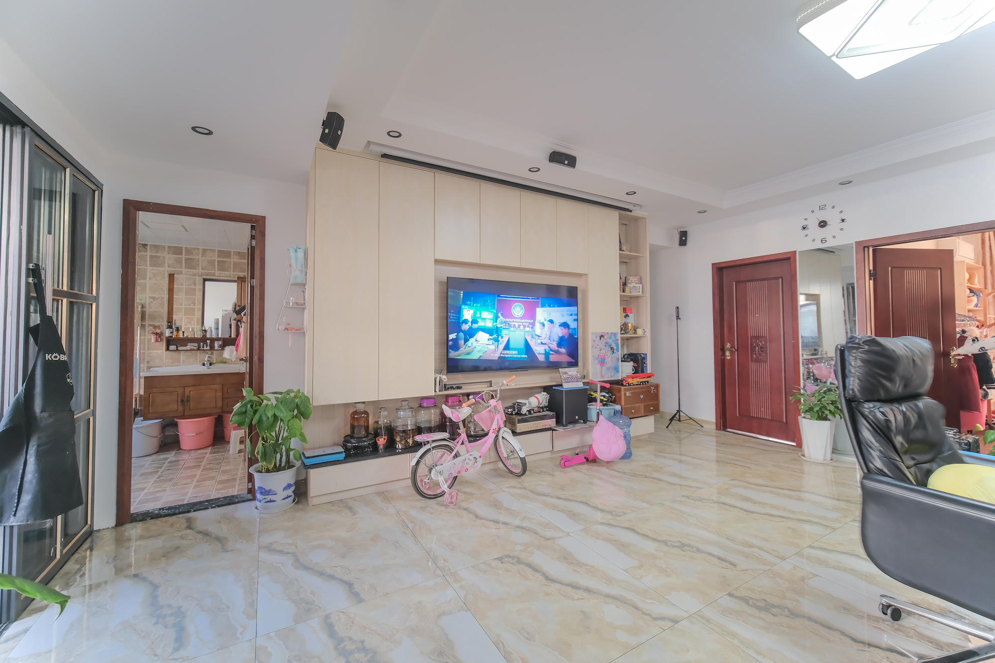 龙塘安置区(龙塘小区)  1室0厅0卫    380.0万 龙塘安置区(龙塘小区)  1室0厅0卫    380.0万客厅