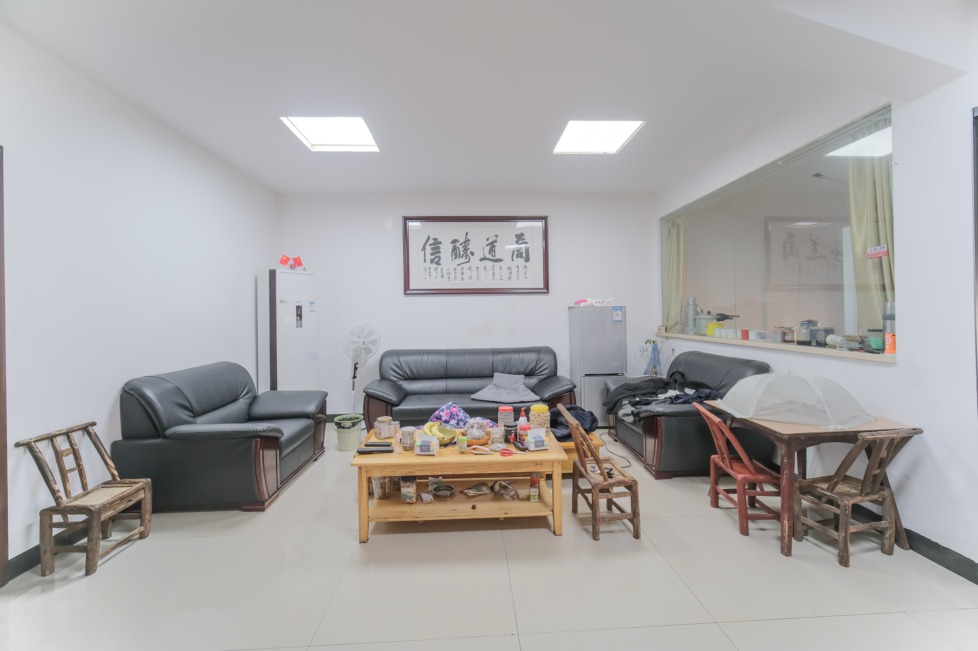 龙塘安置区(龙塘小区)  1室0厅0卫    380.0万 龙塘安置区(龙塘小区)  1室0厅0卫    380.0万客厅