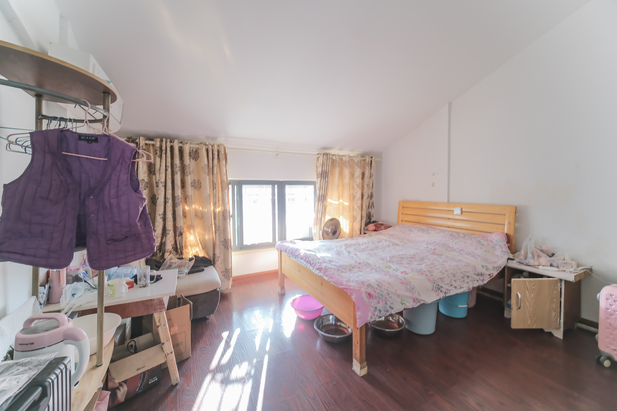 龙塘安置区(龙塘小区)  1室0厅0卫    380.0万 龙塘安置区(龙塘小区)  1室0厅0卫    380.0万卧室