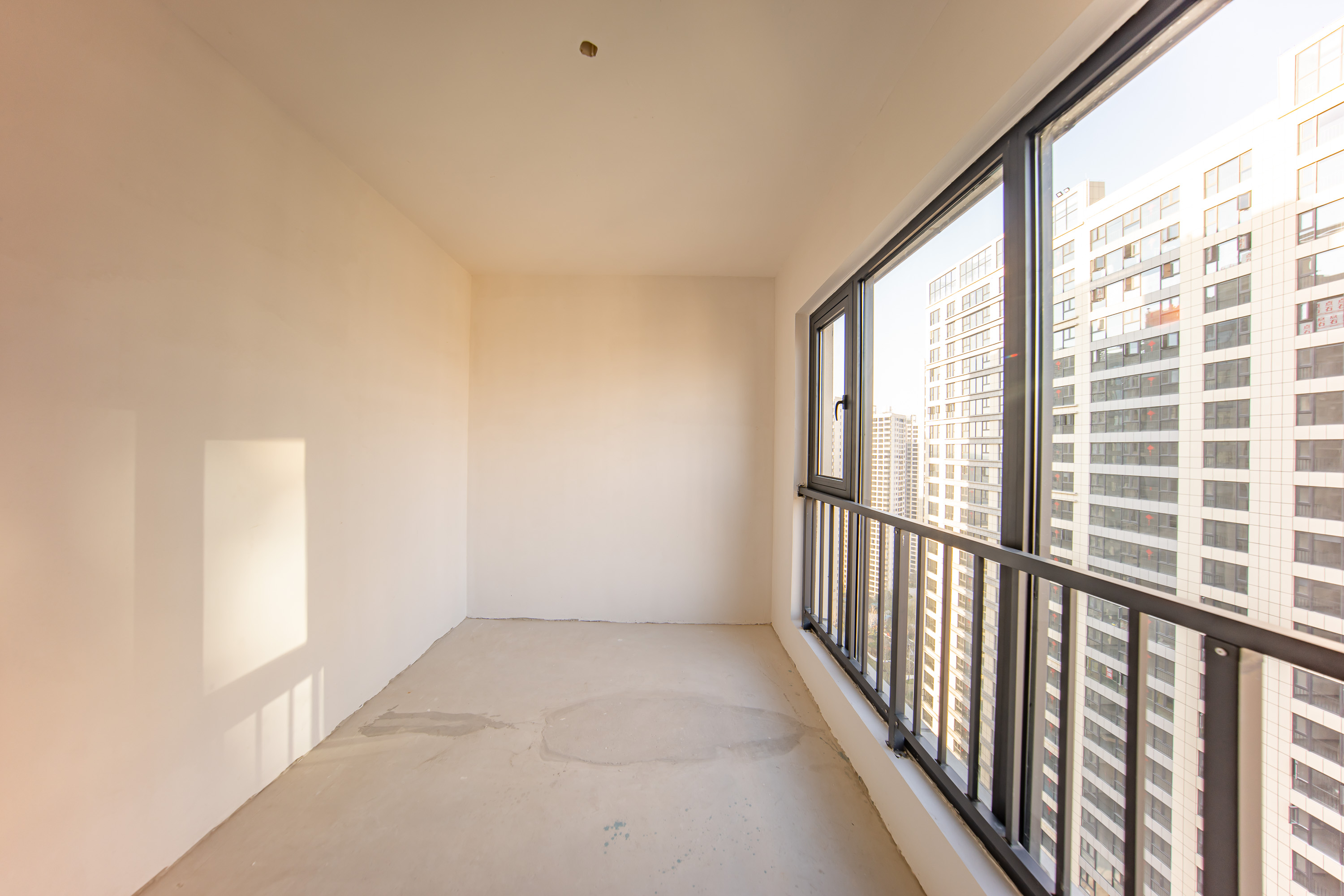 建投象山国际 6室2厅3卫 227.0万 建投象山国际 6室2厅3卫 227.0万卧室