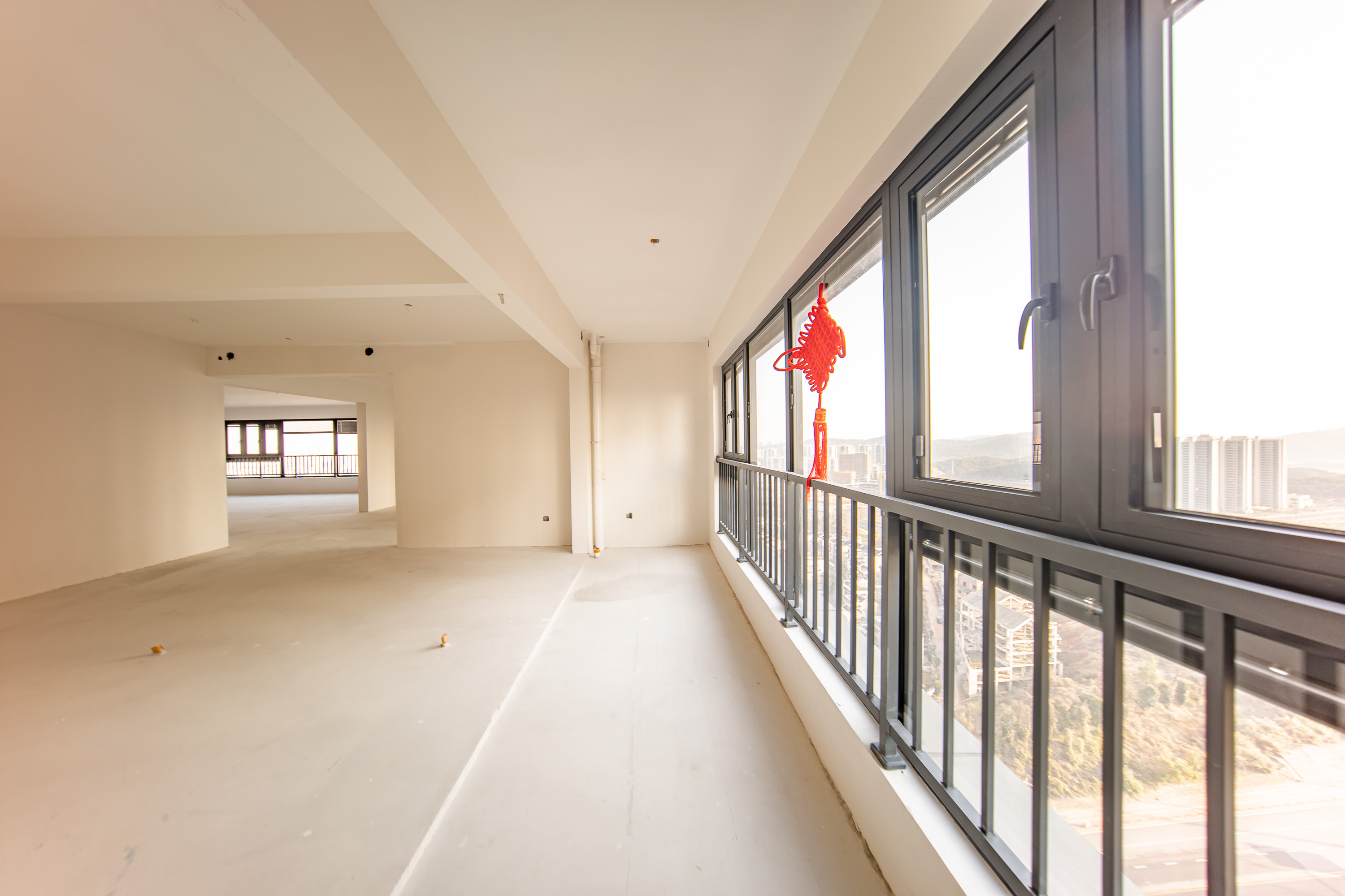 建投象山国际 6室2厅3卫 227.0万 建投象山国际 6室2厅3卫 227.0万阳台